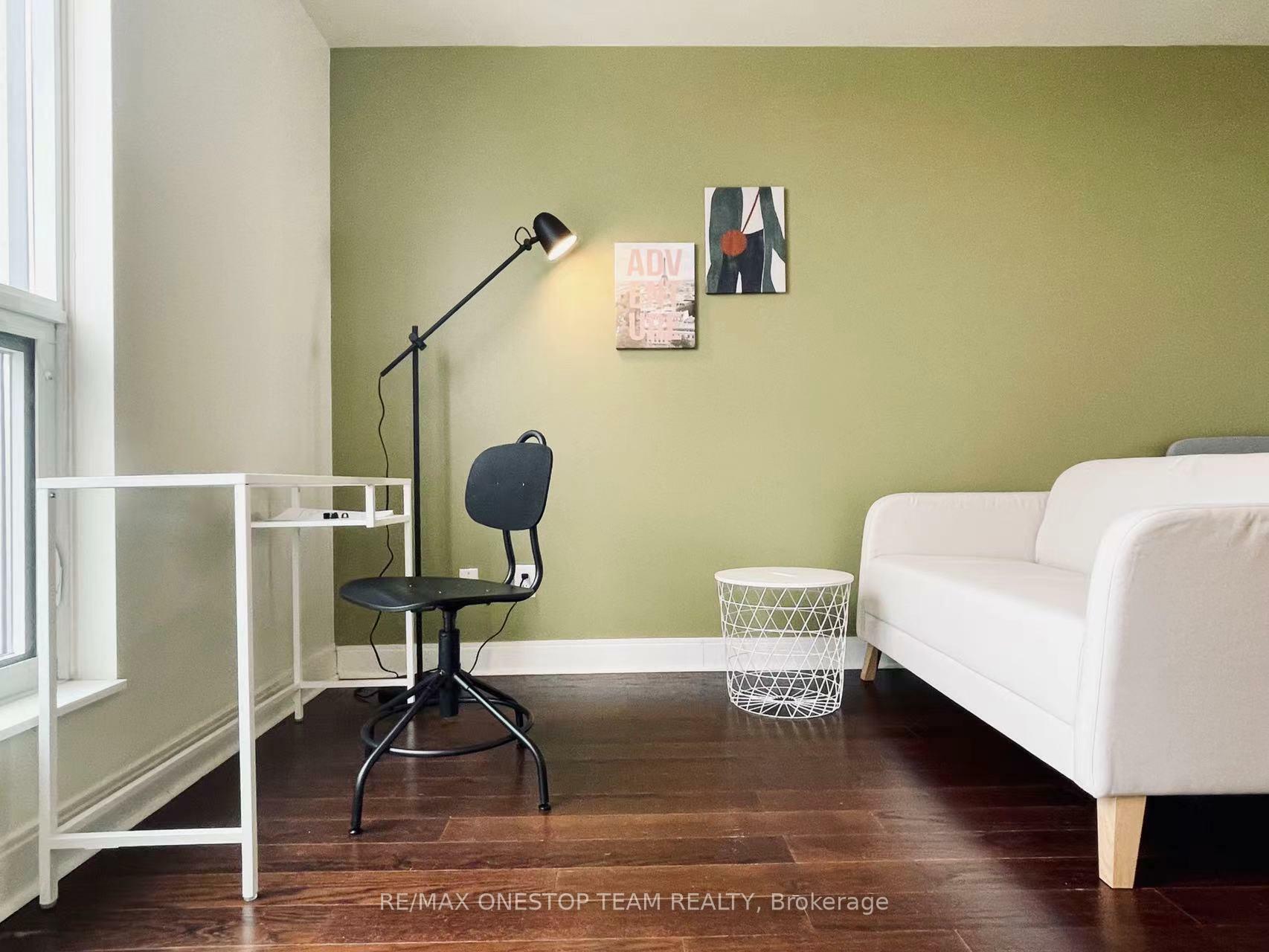 Property Photo: 1 Scott Street 2110 ON M5E 1A1