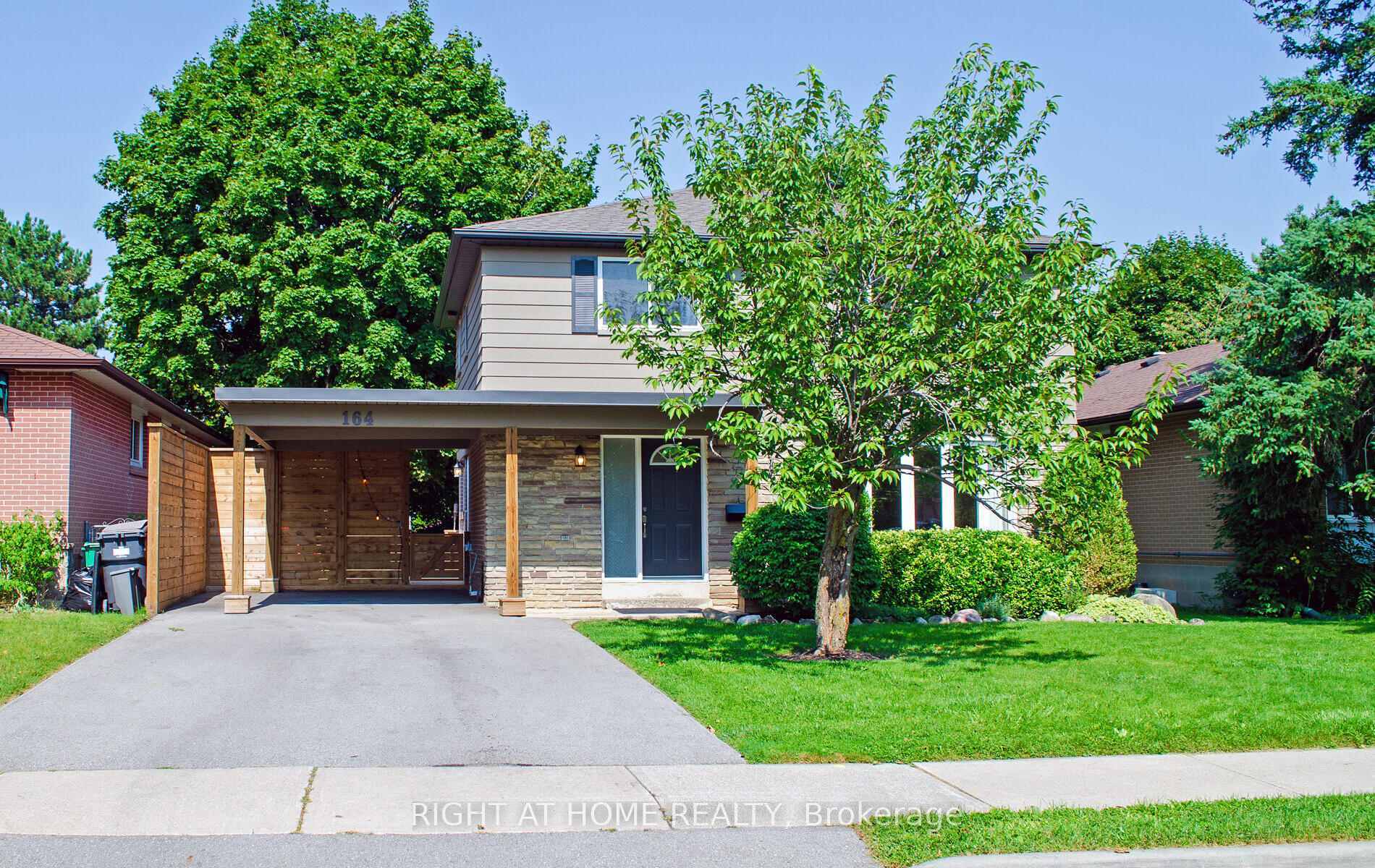 Property Photo: 164 McMurchy Avenue S ON L6Y 1Y9