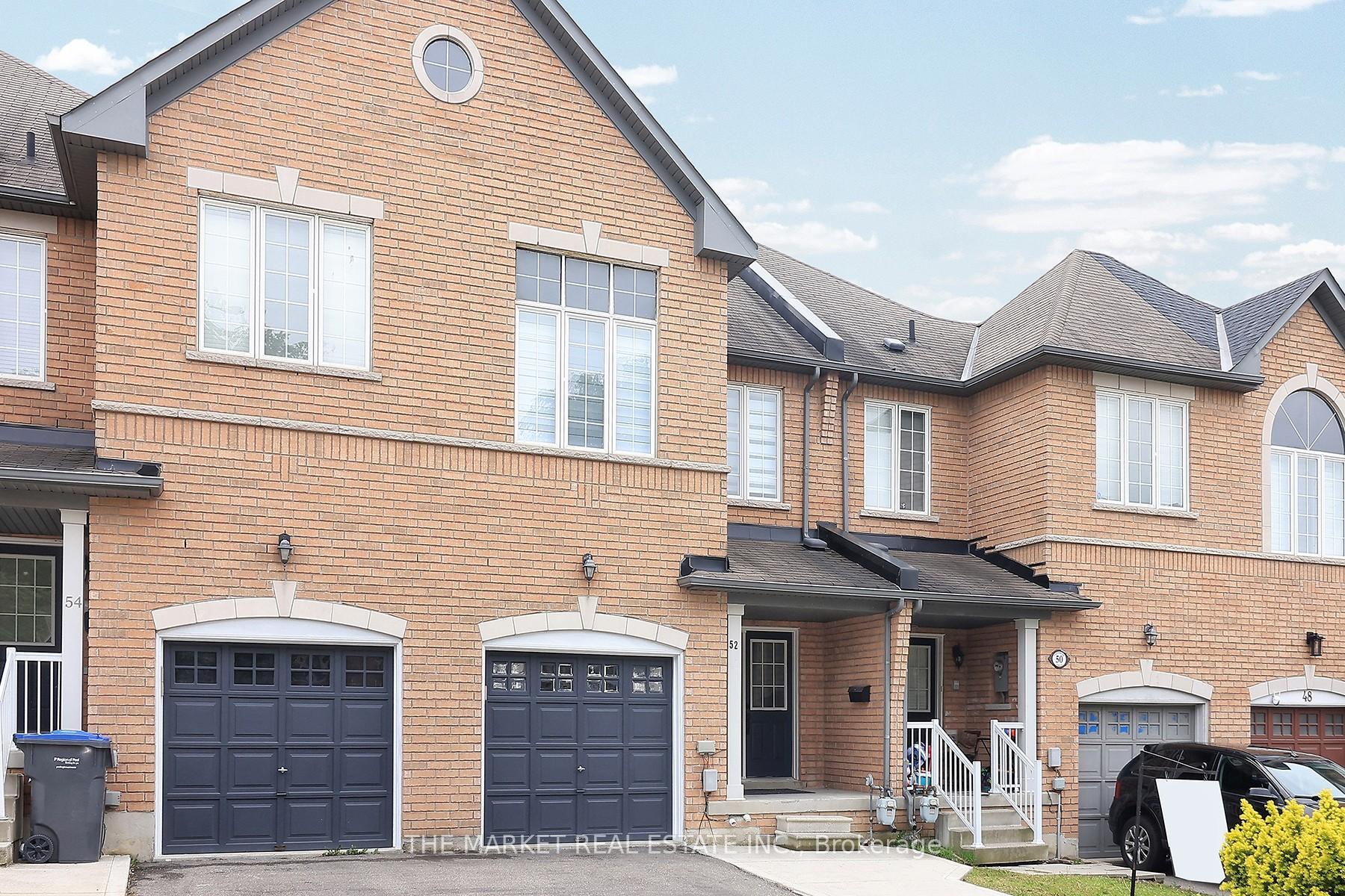 Property Photo: 52 Pefferlaw Circle ON L6Y 0K1