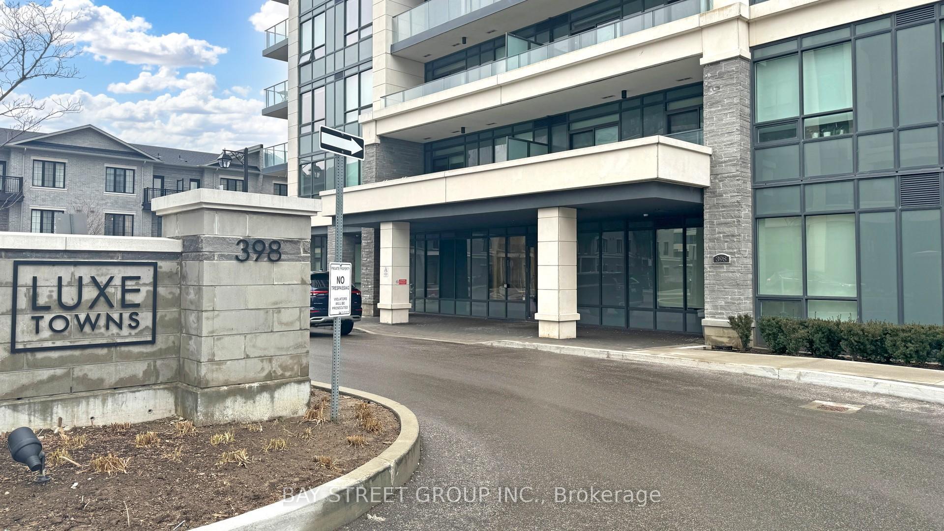 Property Photo: 398 Highway 7 N/A E 1606 ON L4B 1A7