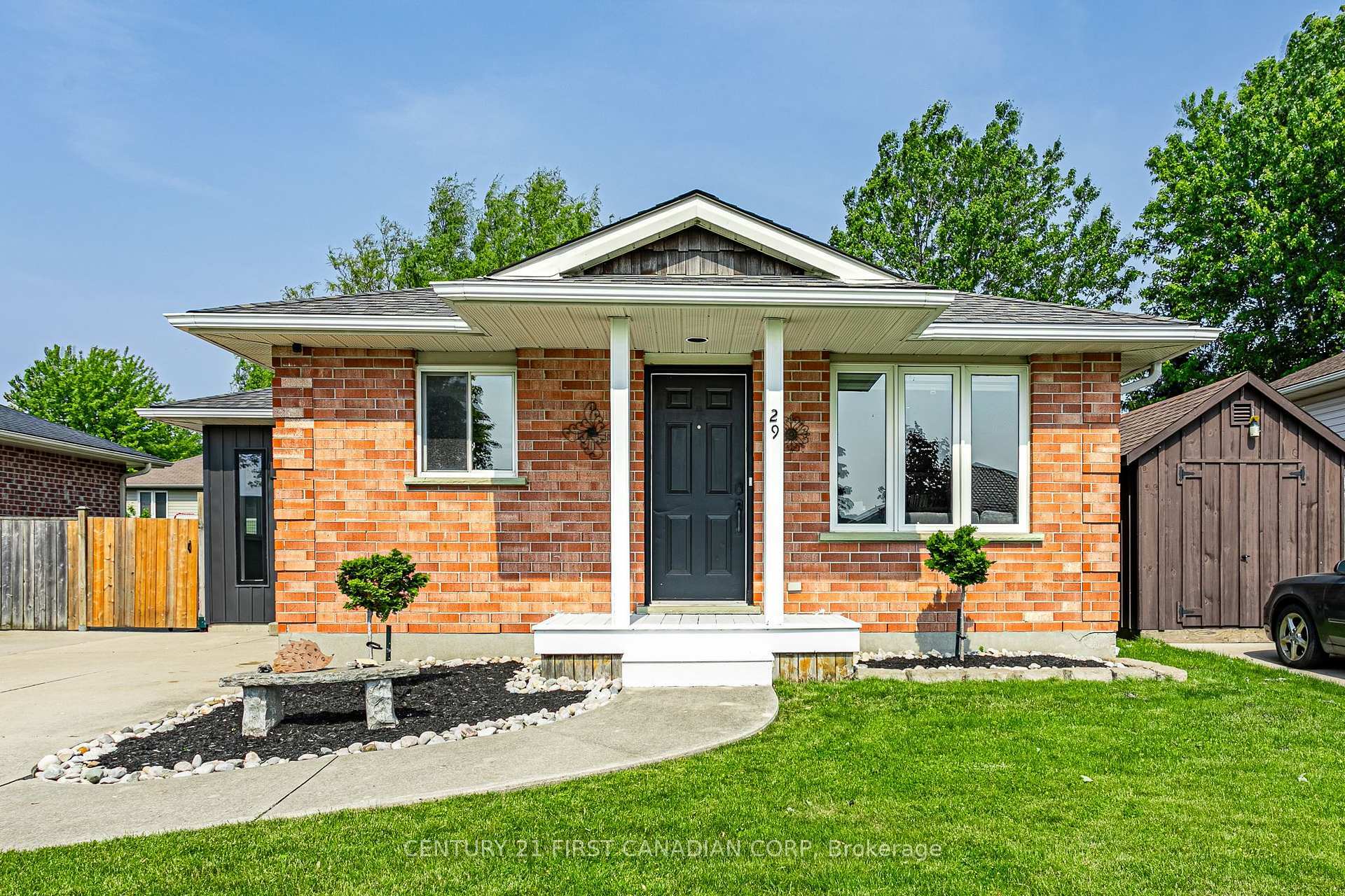 Photo de la propriété: 29 Robin Street ON N0M 1A0