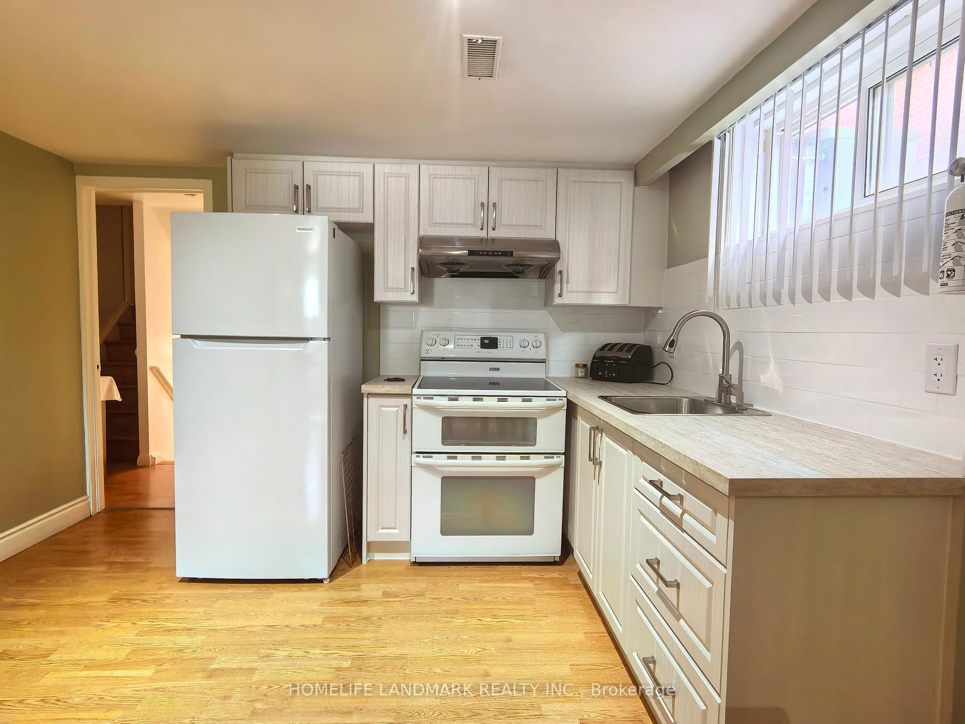 Property Photo: 74 Baroness Crescent Main &Amp Bsmt ON M2J 3K6