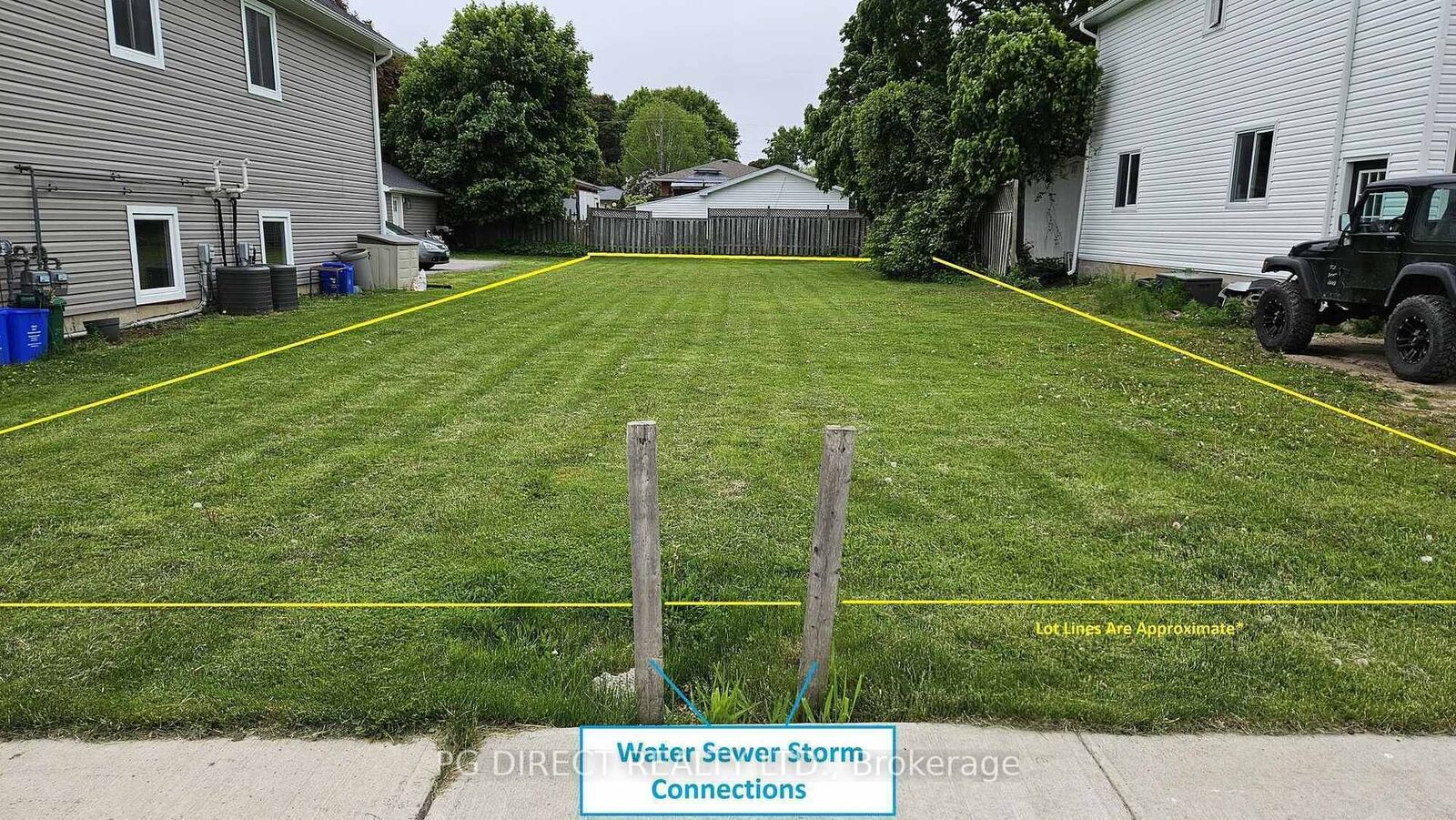 Property Photo:  92B Elgin Street  ON L1C 3E4 