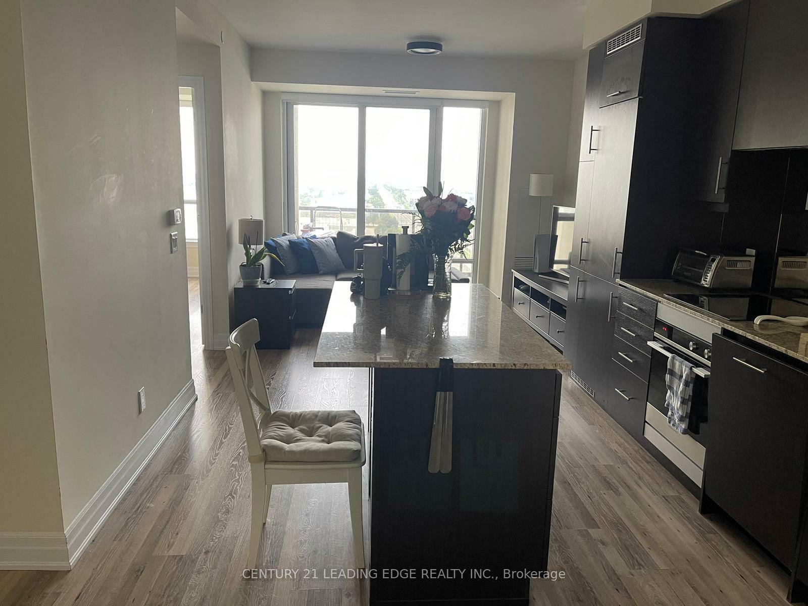 Property Photo:  9085 Jane Street 1508  ON L4K 0L8 