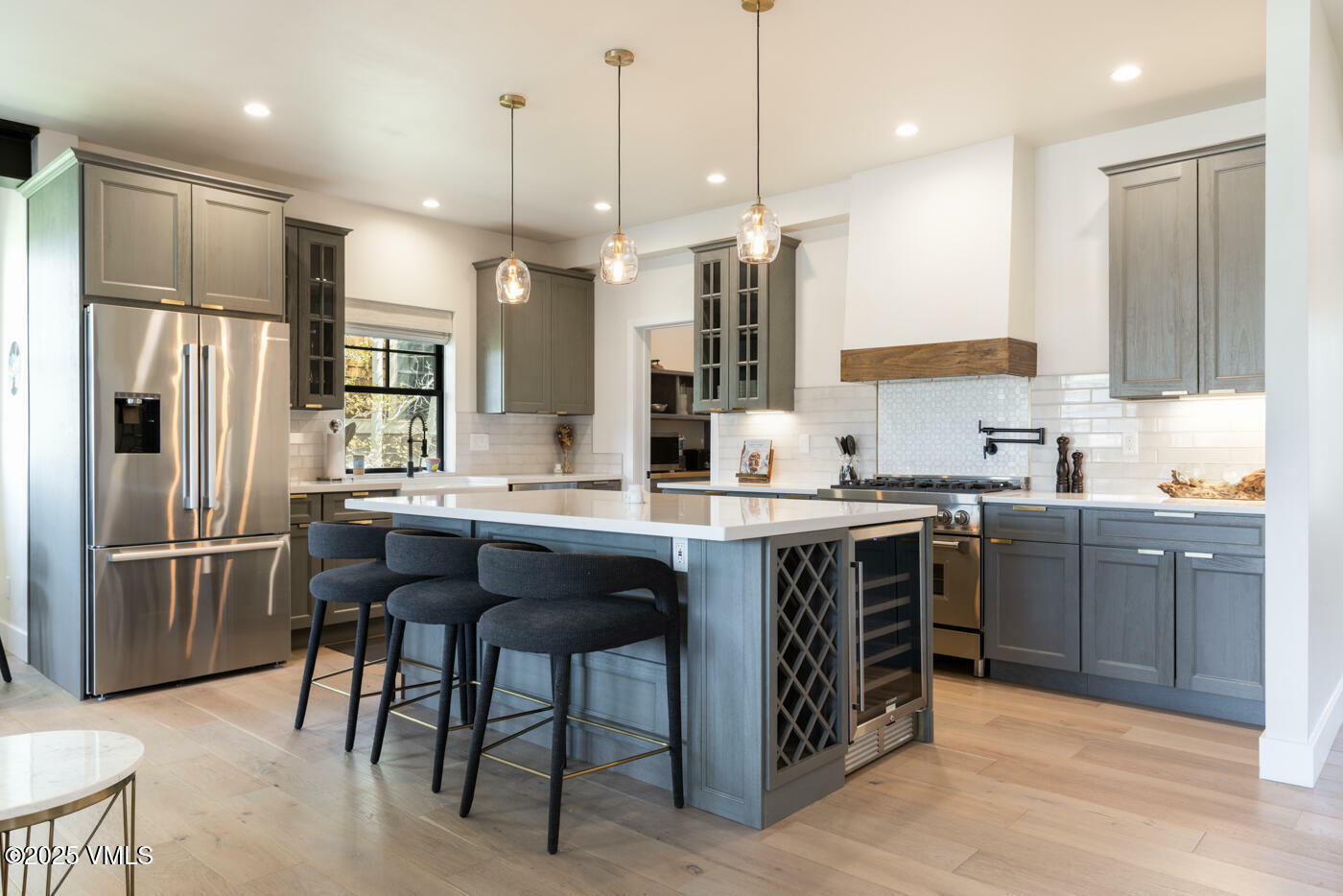 Property Photo: 207 Aidan Road CO 81631