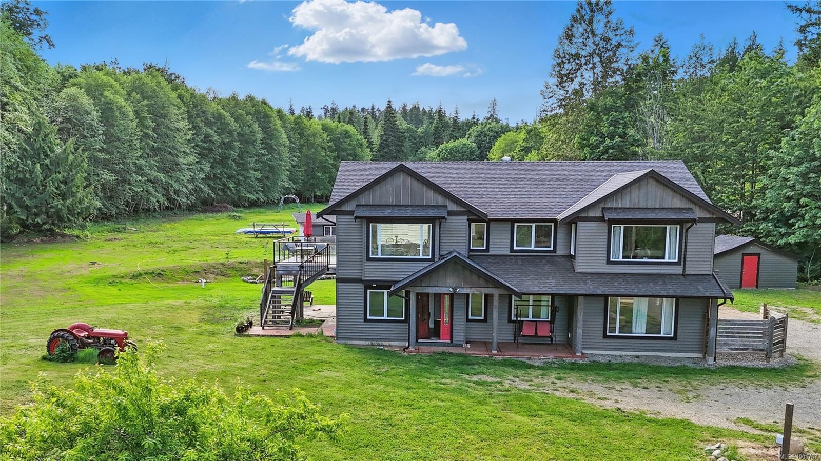 Property Photo: 8271 Island Hwy S BC V0R 1W0