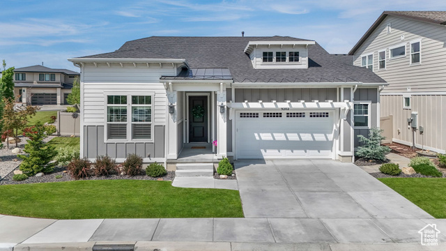 Property Photo: 9202 S Renoir Ln UT 84093