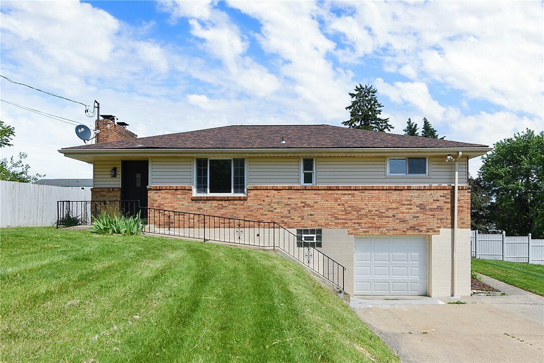 Property Photo: 11740 Dennis Circle PA 15642