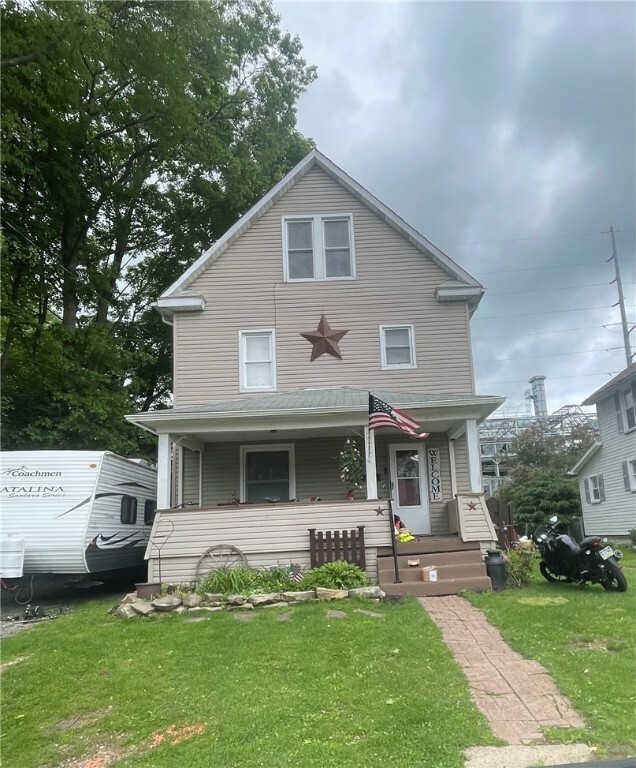 225 Park St  Grove City Boro PA 16127 photo