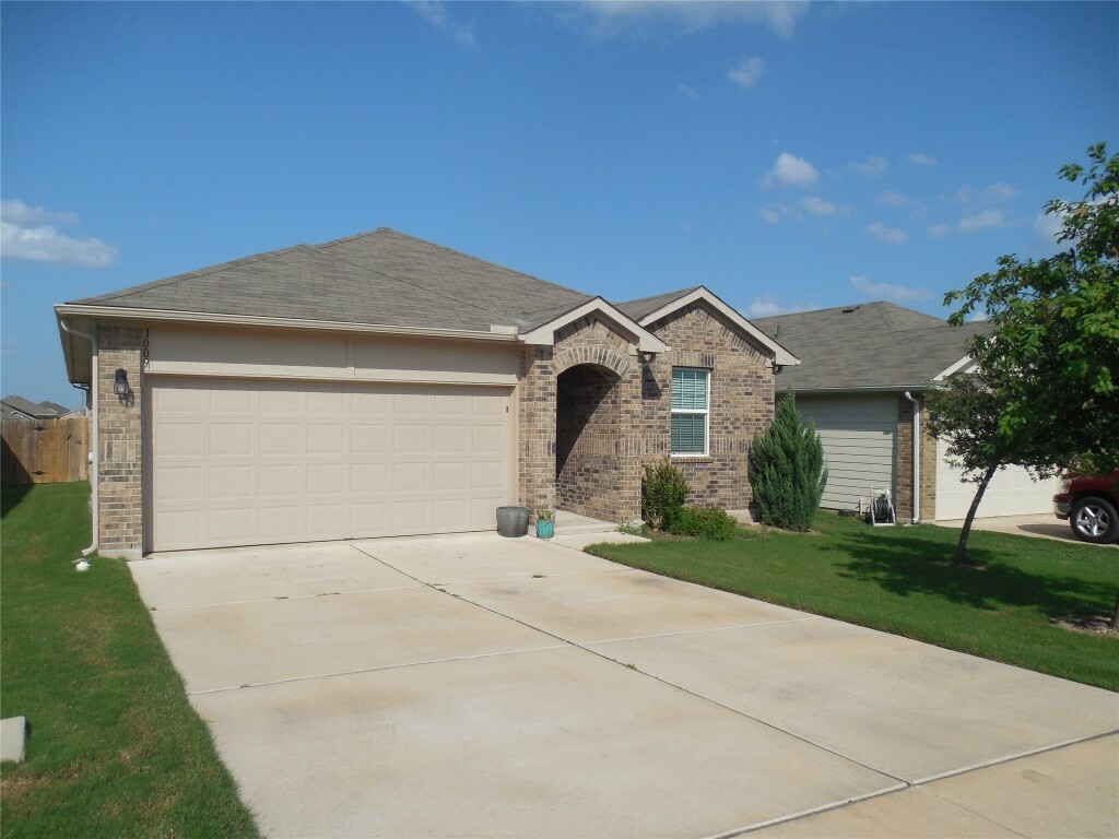 Property Photo: 1009 Ferryman Drive TX 78626
