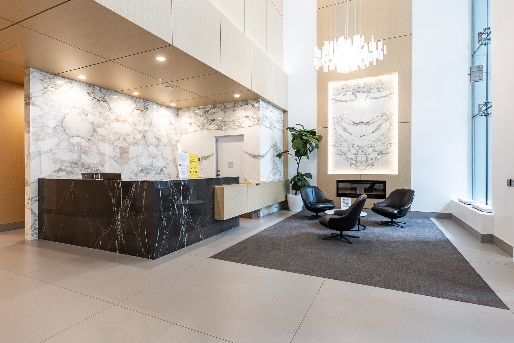 Property Photo:  6000 McKay Avenue 2801  BC V5H 0K2 
