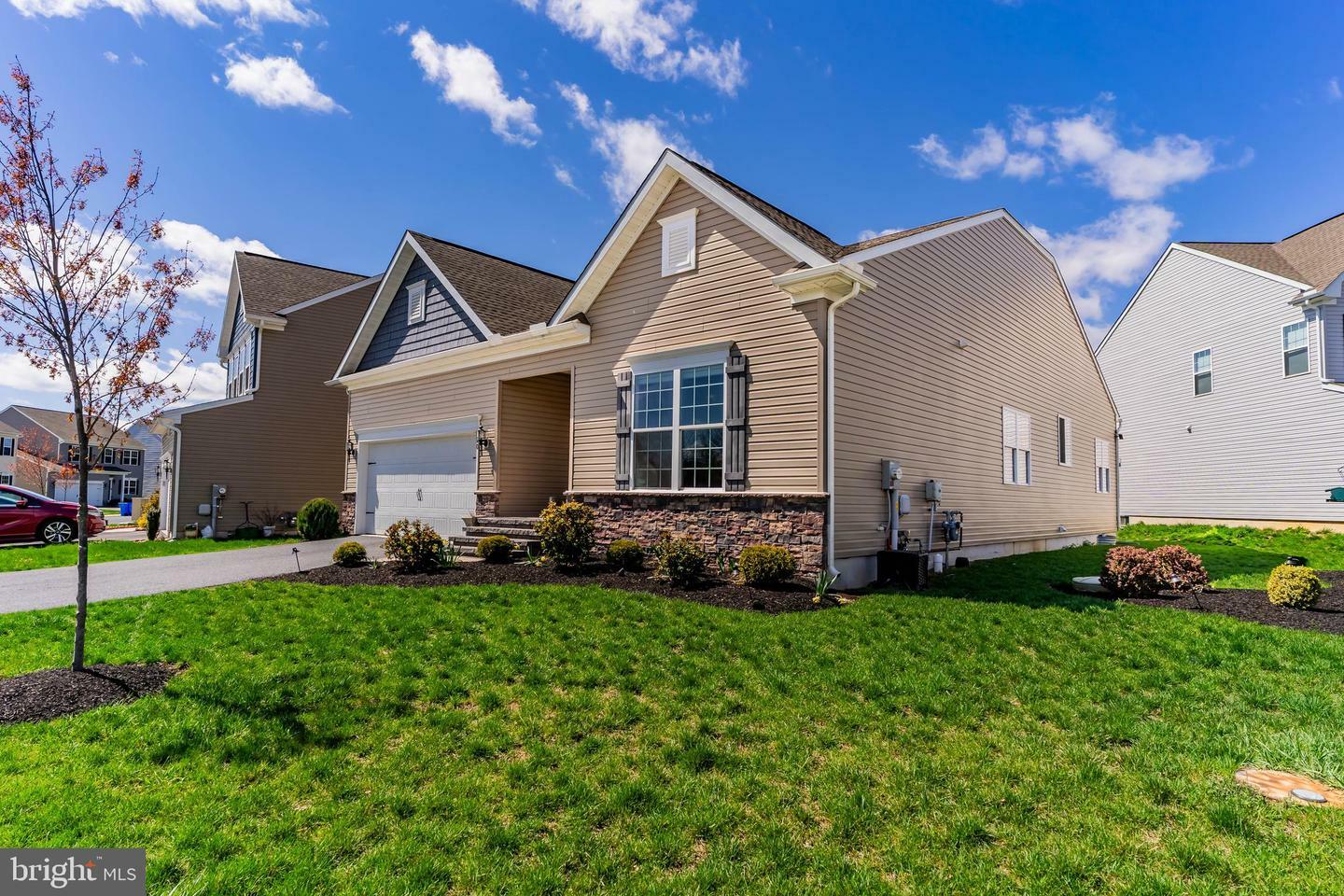 Property Photo: 20 Barnhart Circle PA 17050