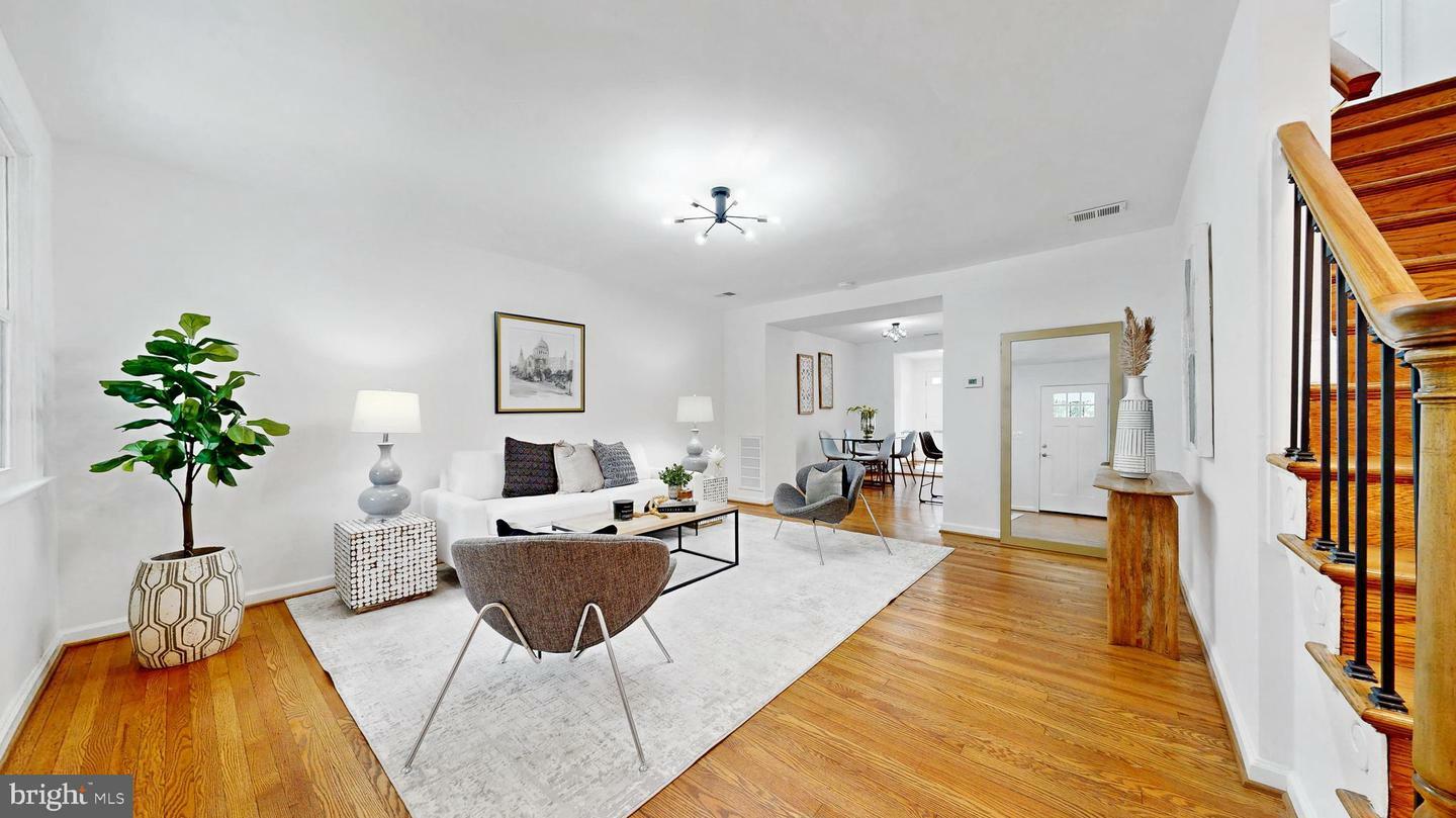 Property Photo: 48 Girard Street NE DC 20002