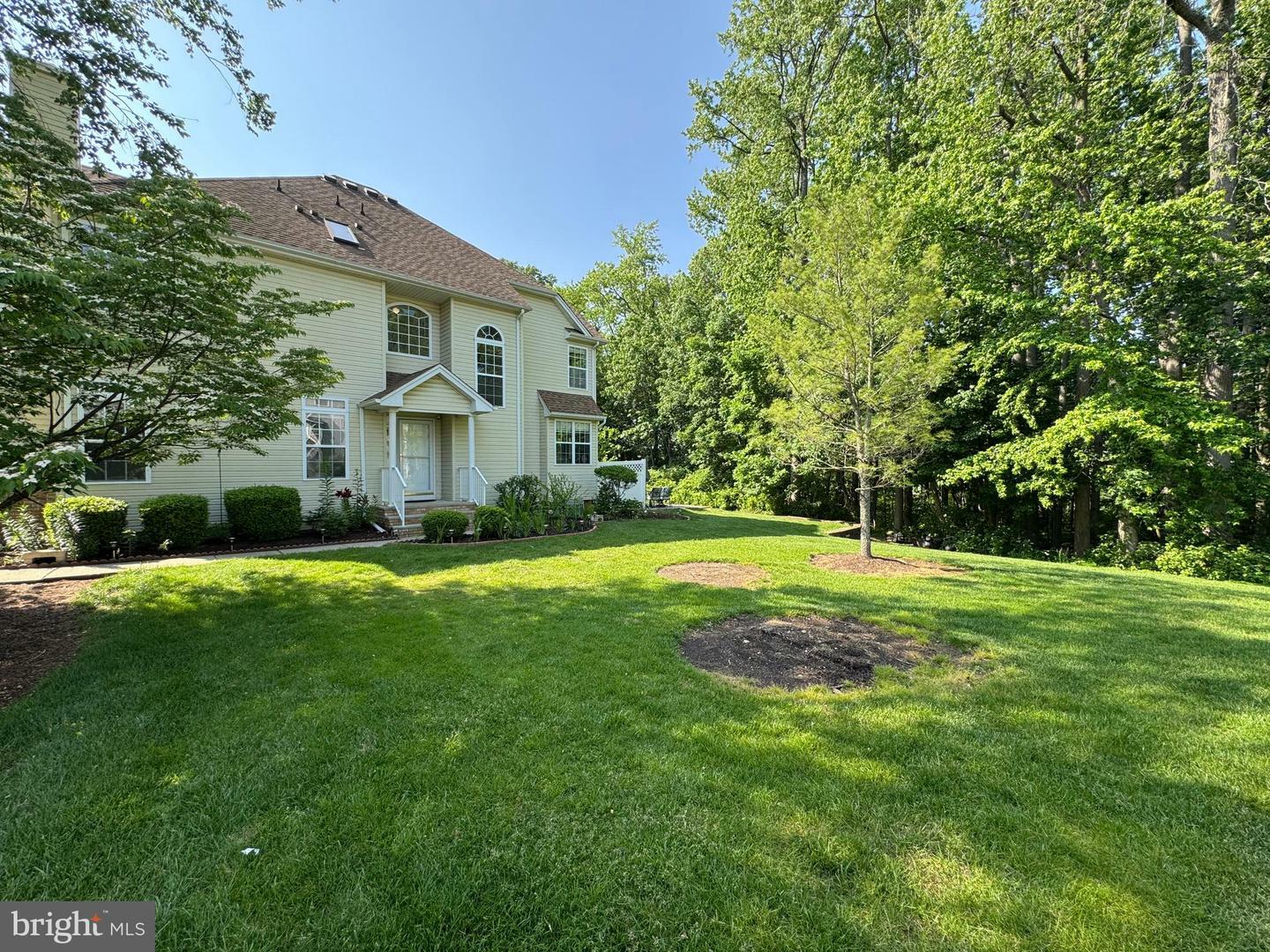 Property Photo: 73 Shelley Circle NJ 08520