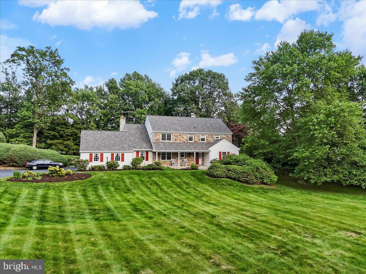 Property Photo: 1771 Hunters Circle PA 19380