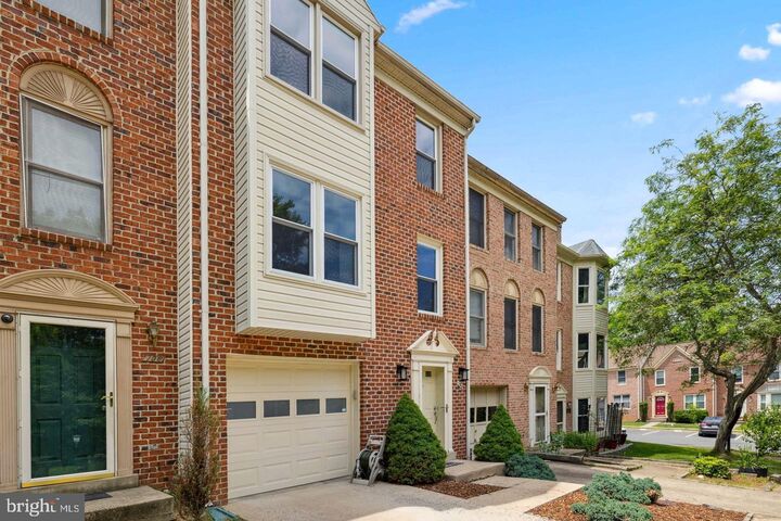 Property Photo: 104 Rolling Hill Court VA 22554