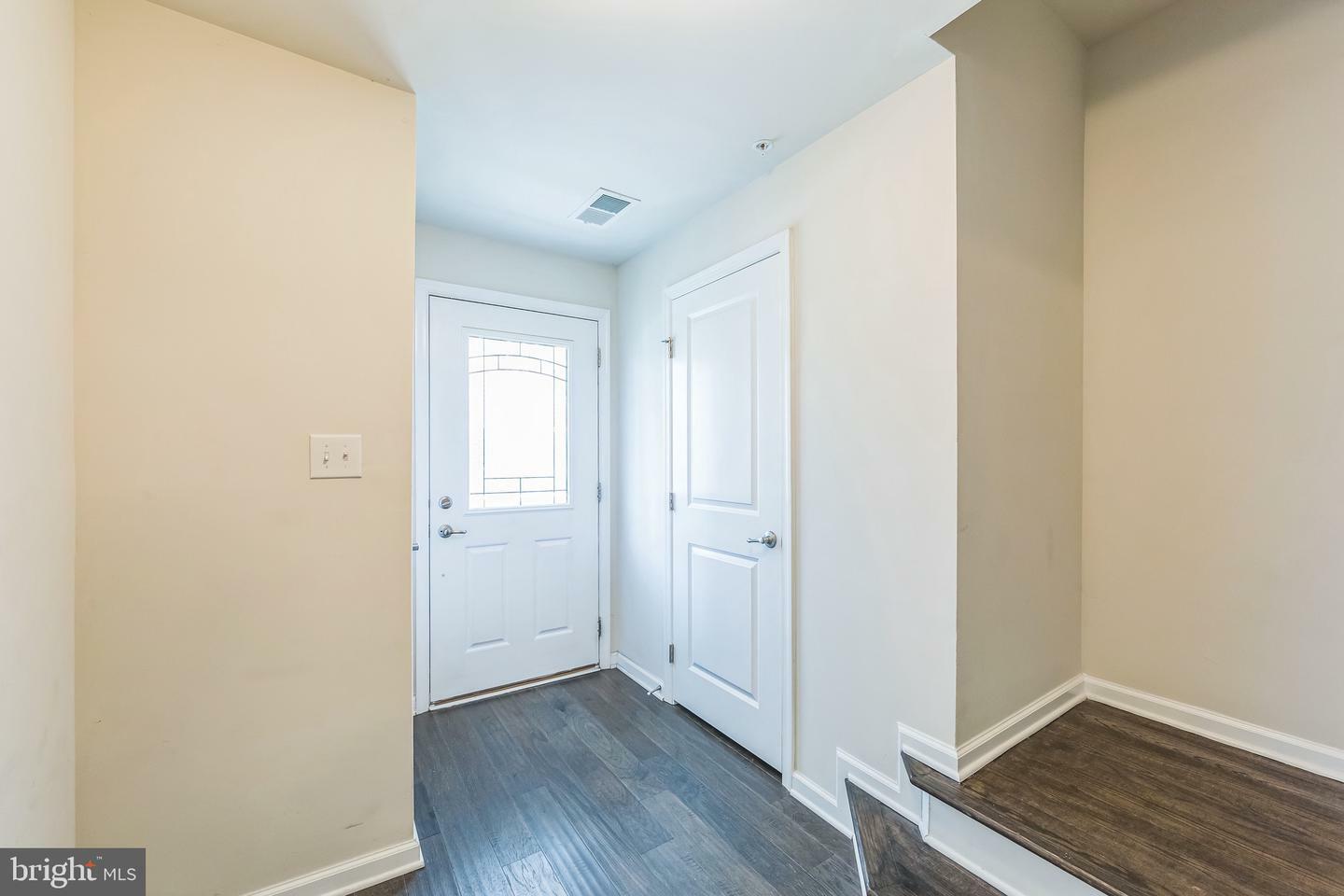 Property Photo: 514 Sapphire Drive PA 19355