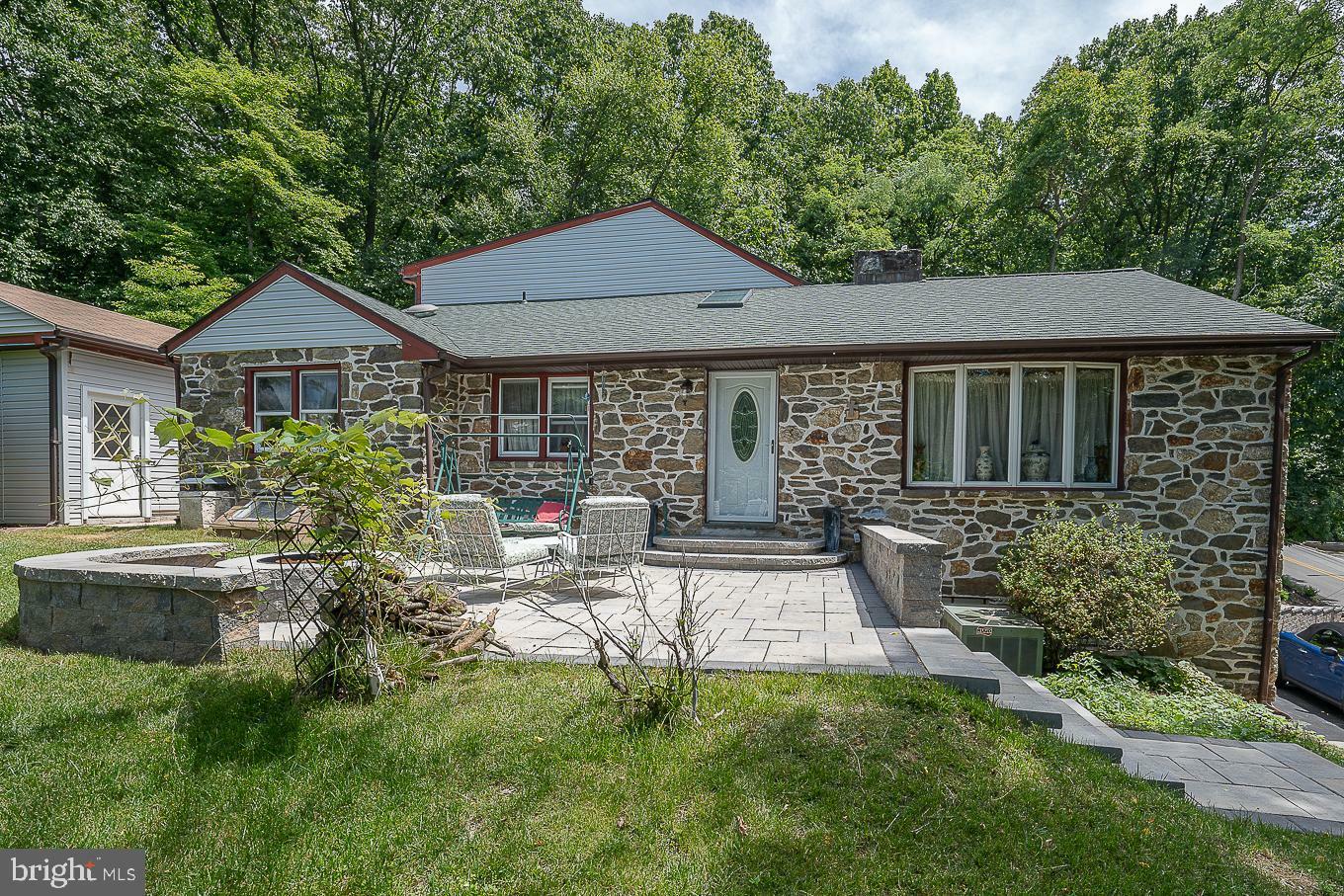 446 Irish Road  Berwyn PA 19312 photo