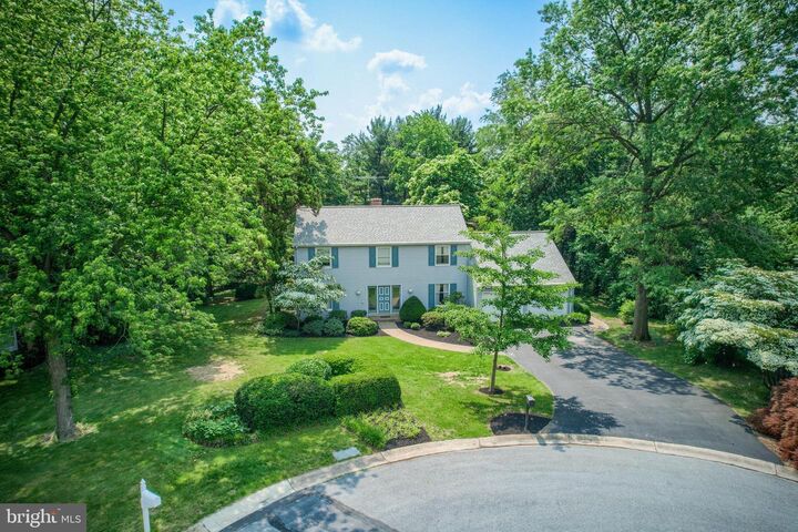 2640 Breezewood Drive  Lancaster PA 17601 photo