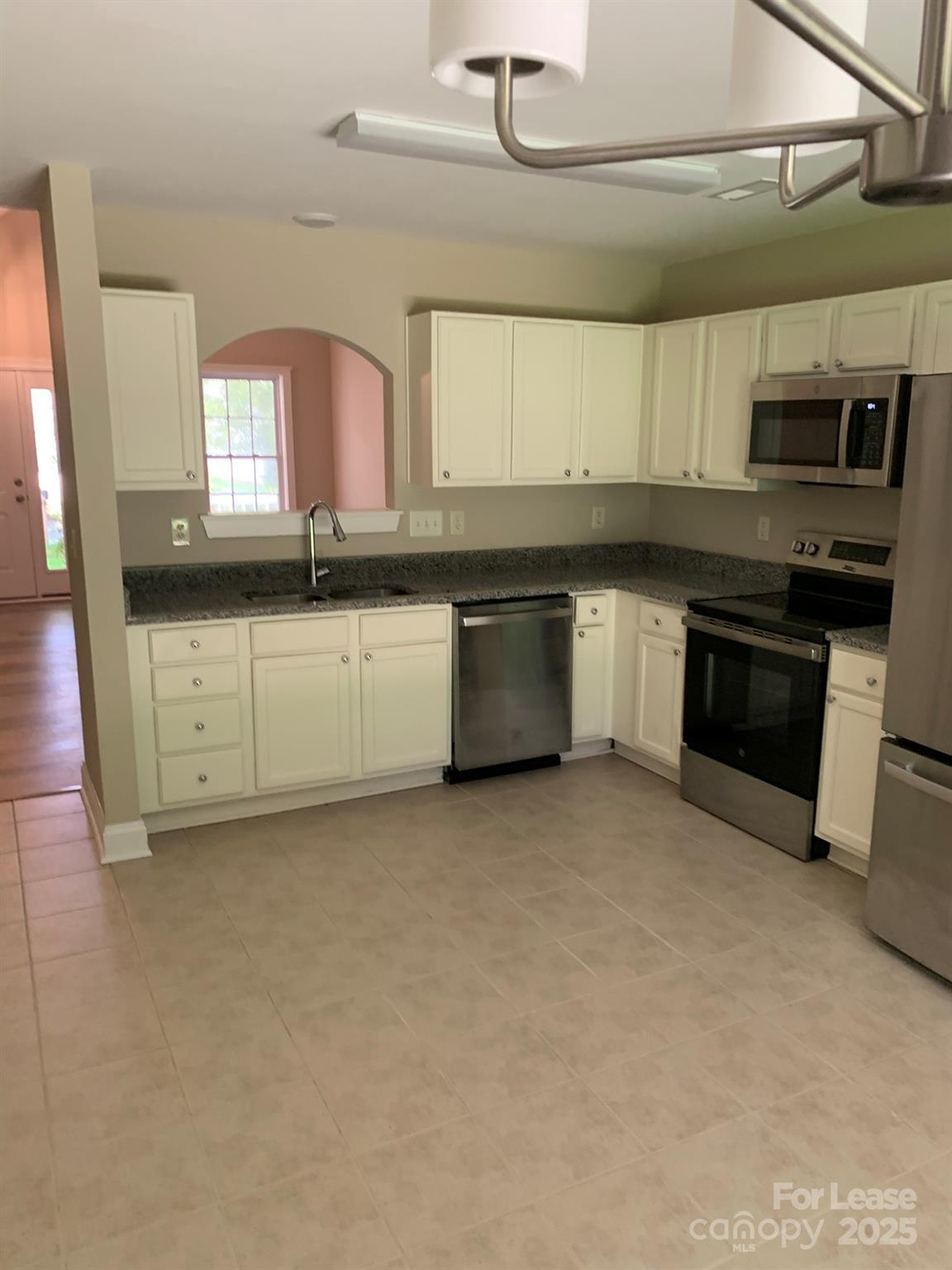 Property Photo: 13445 Glenwyck Lane NC 28078