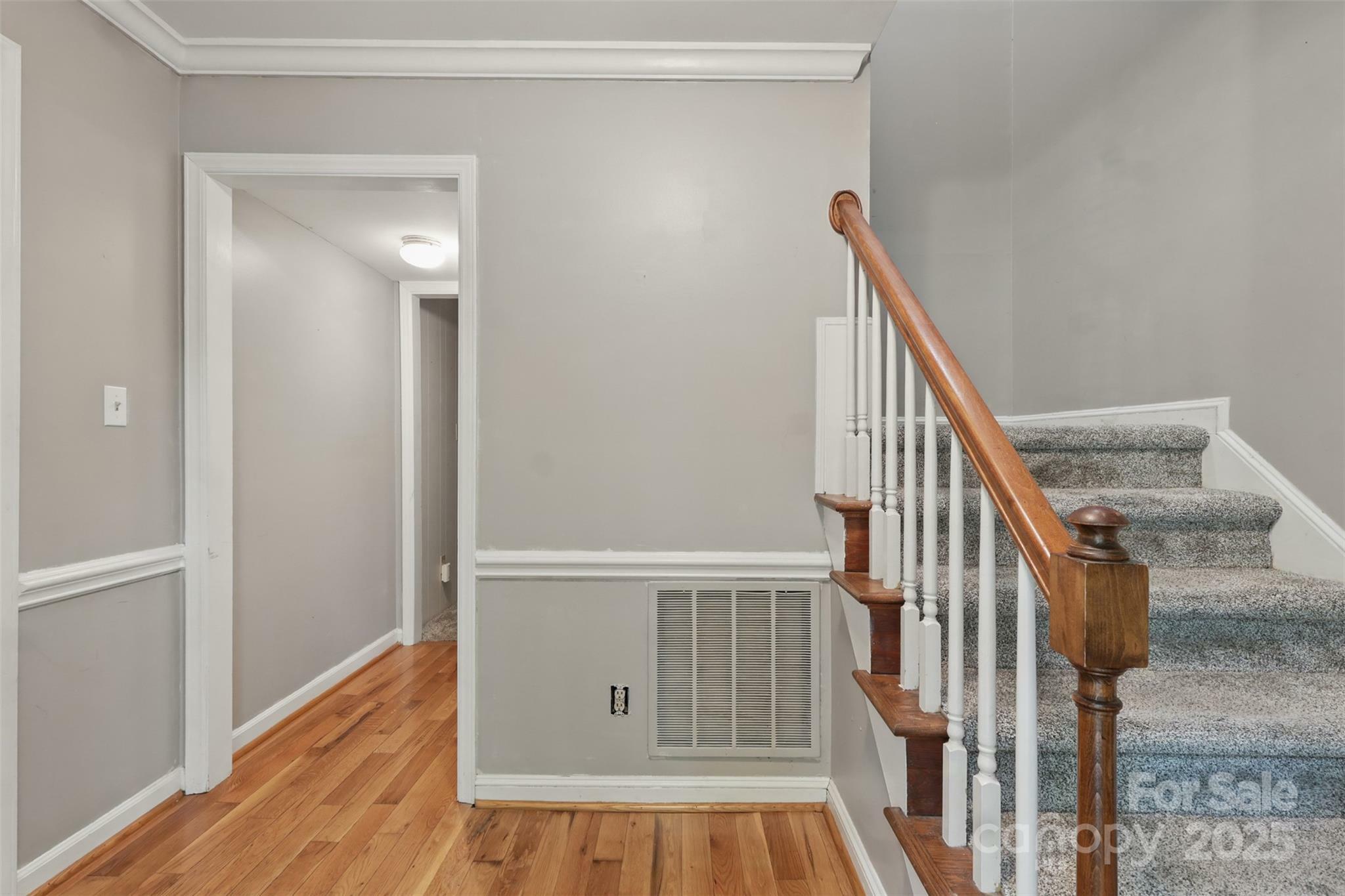 Property Photo:  1517 E Barden Road  NC 28226 