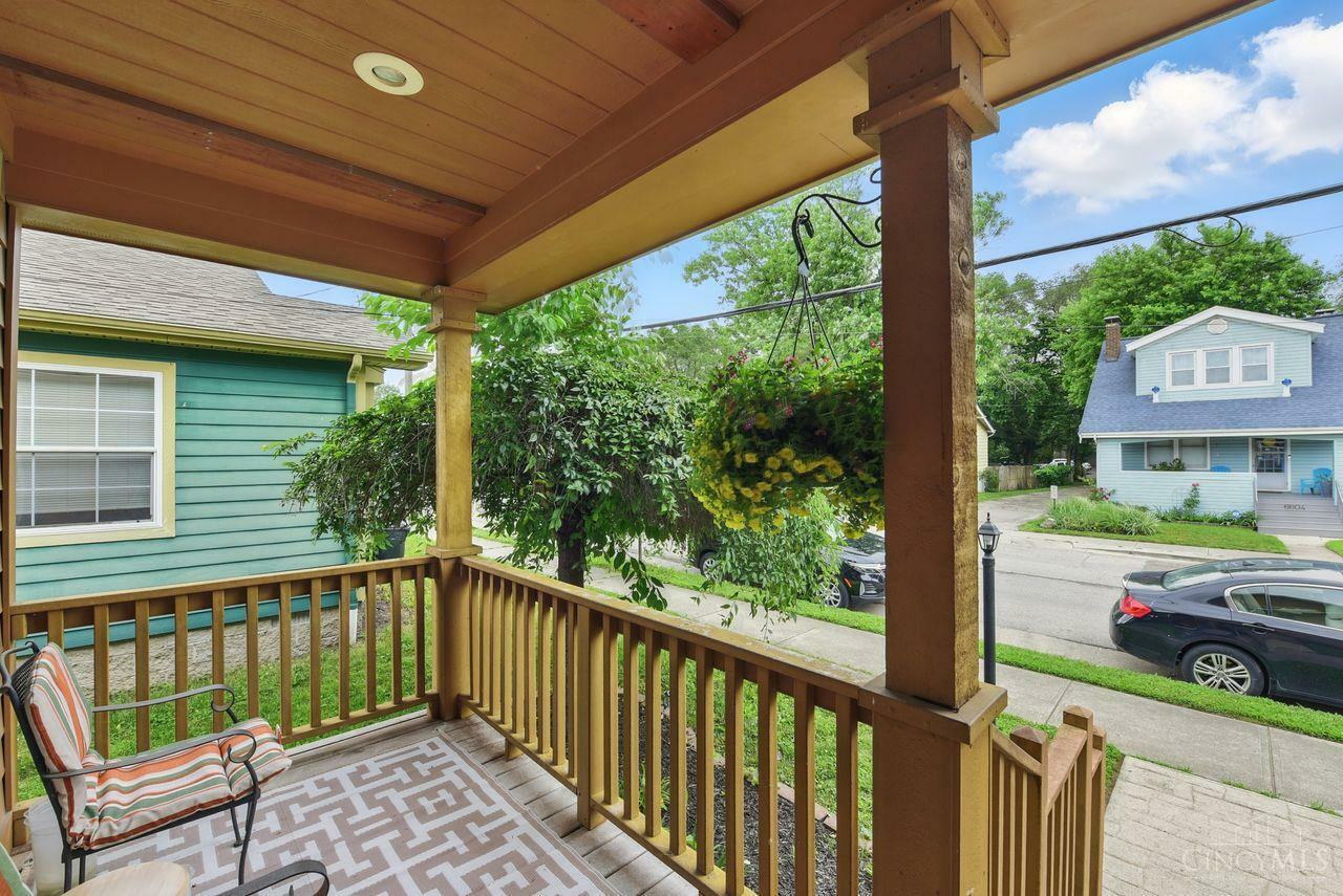 Property Photo: 6609 Fairpark Avenue OH 45216