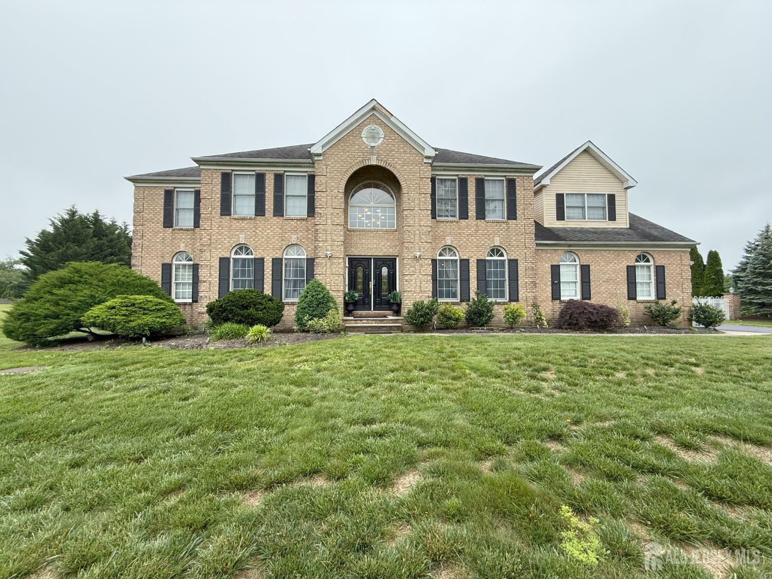 28 Renk Farm Drive  South Brunswick NJ 08852 photo