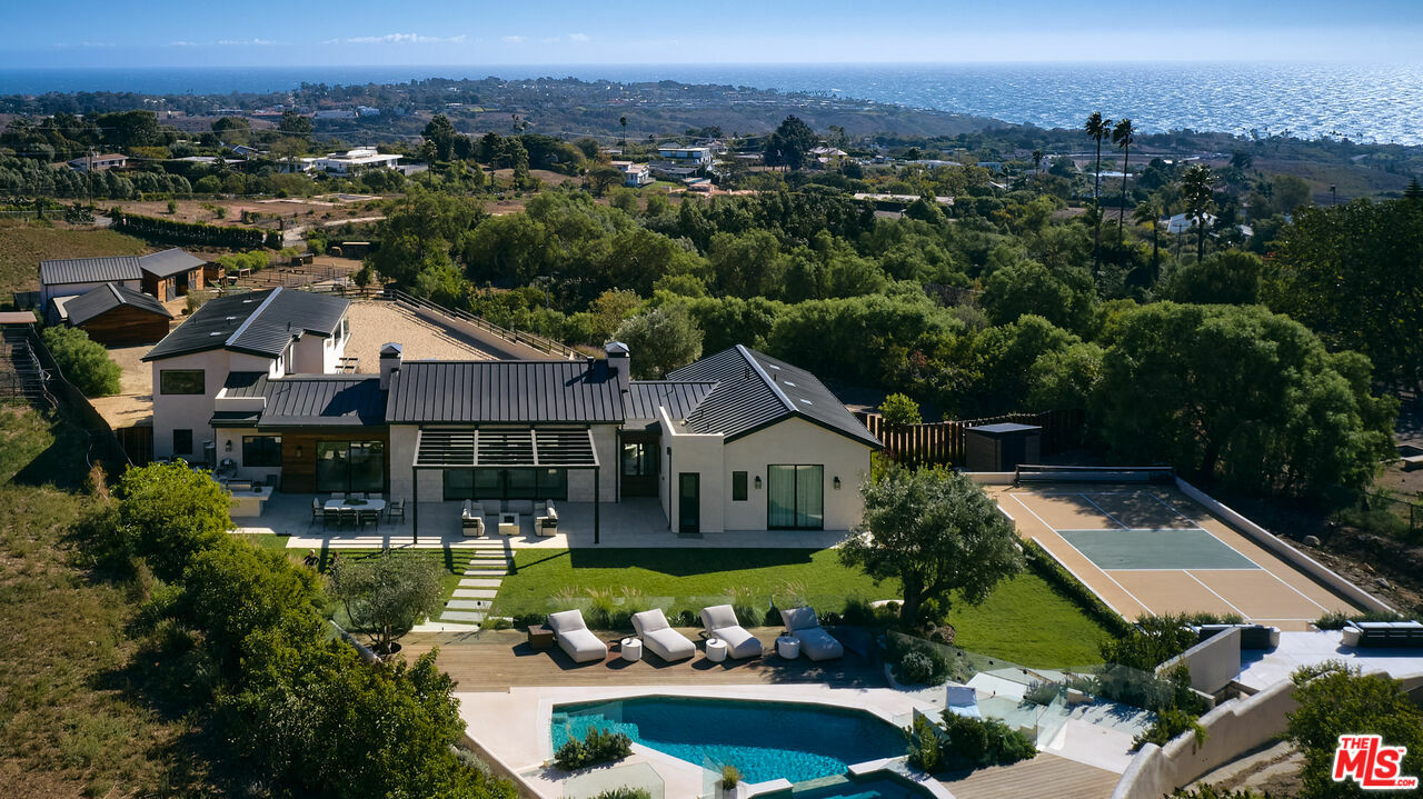 29685 Cuthbert Rd  Malibu CA 90265 photo