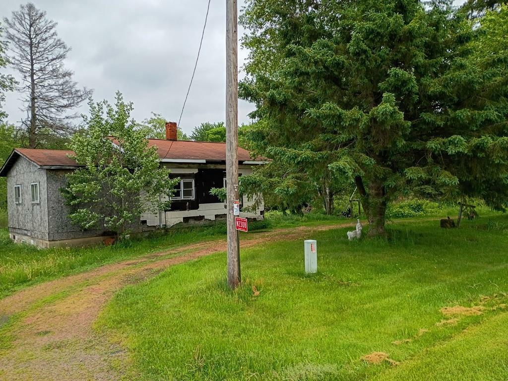 Property Photo: N2308 County Road G WI 54452