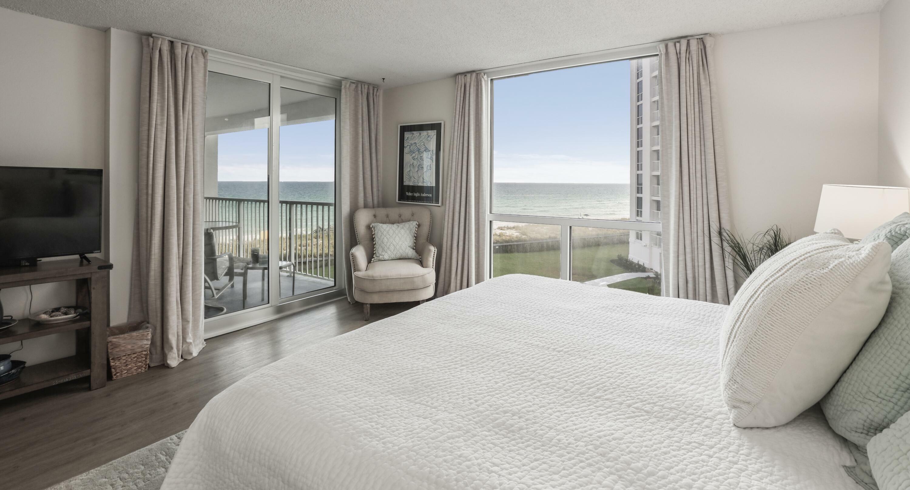 Property Photo: 900 Gulf Shore Drive 1045 FL 32541