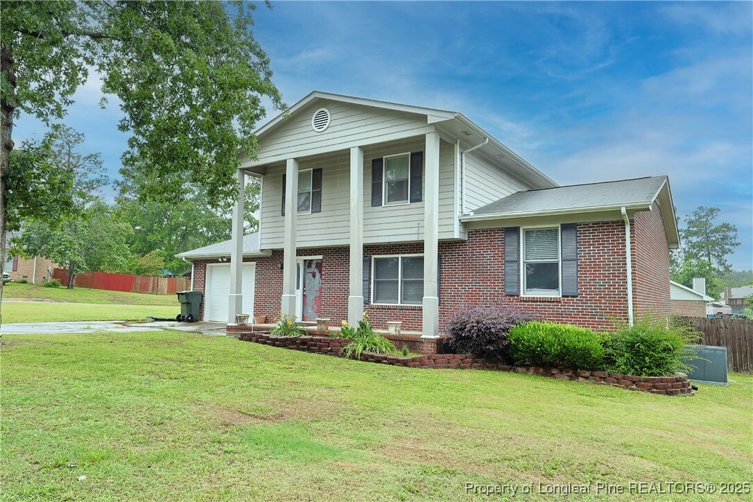 Property Photo: 874 Santiato Drive NC 28314