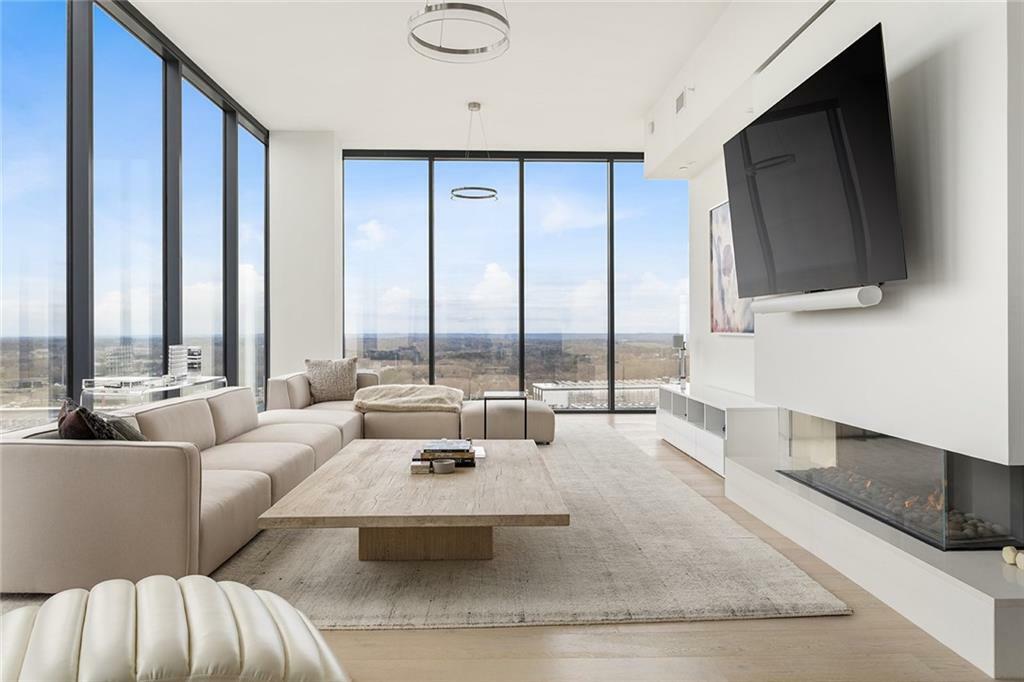 Property Photo: 788 W Marietta Street 1809 GA 30318