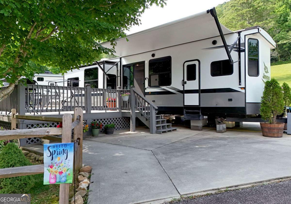 Property Photo: 17 Lauren Drive GA 30512