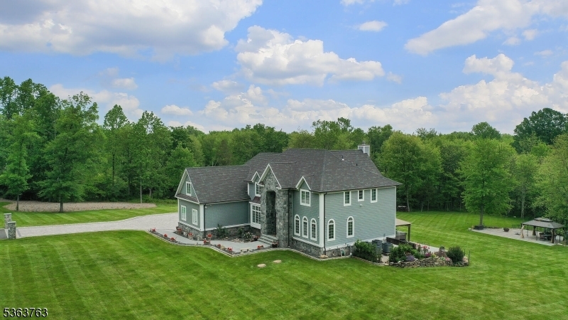 Property Photo: 28 Hinkly Rd NJ 08822