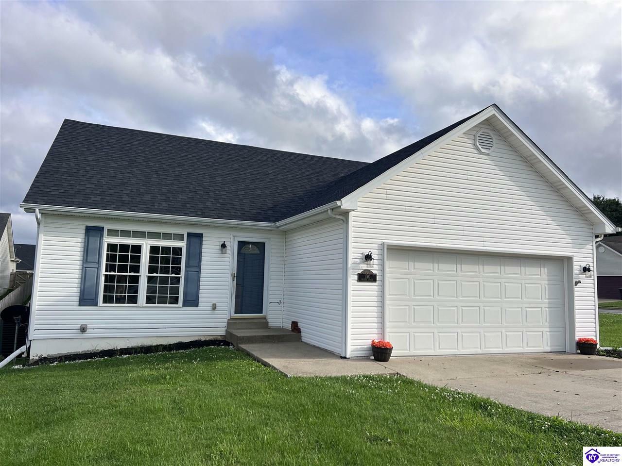 Property Photo: 100 Destin Circle KY 42701