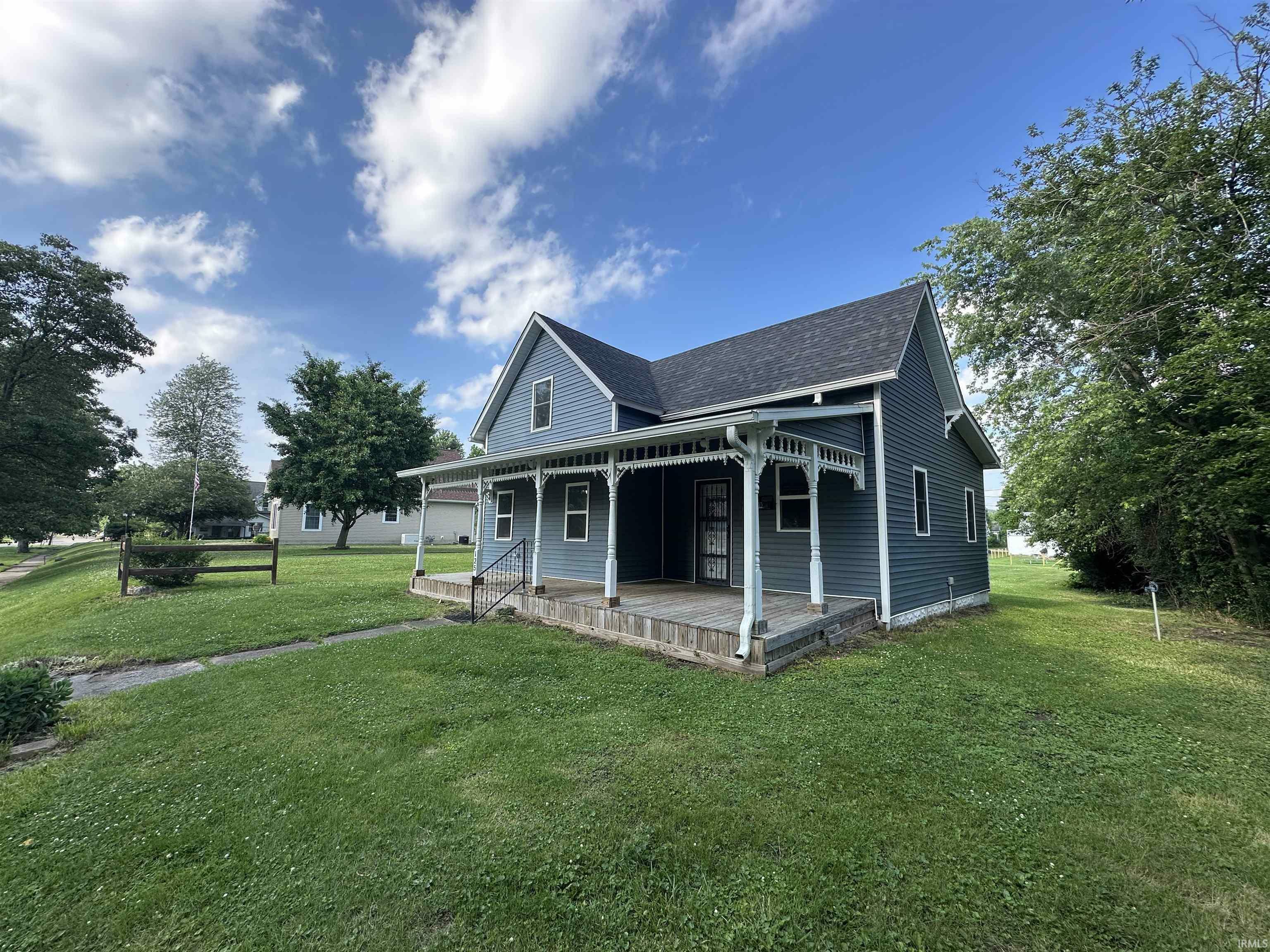 125 S Edwards Street  Worthington IN 47471 photo