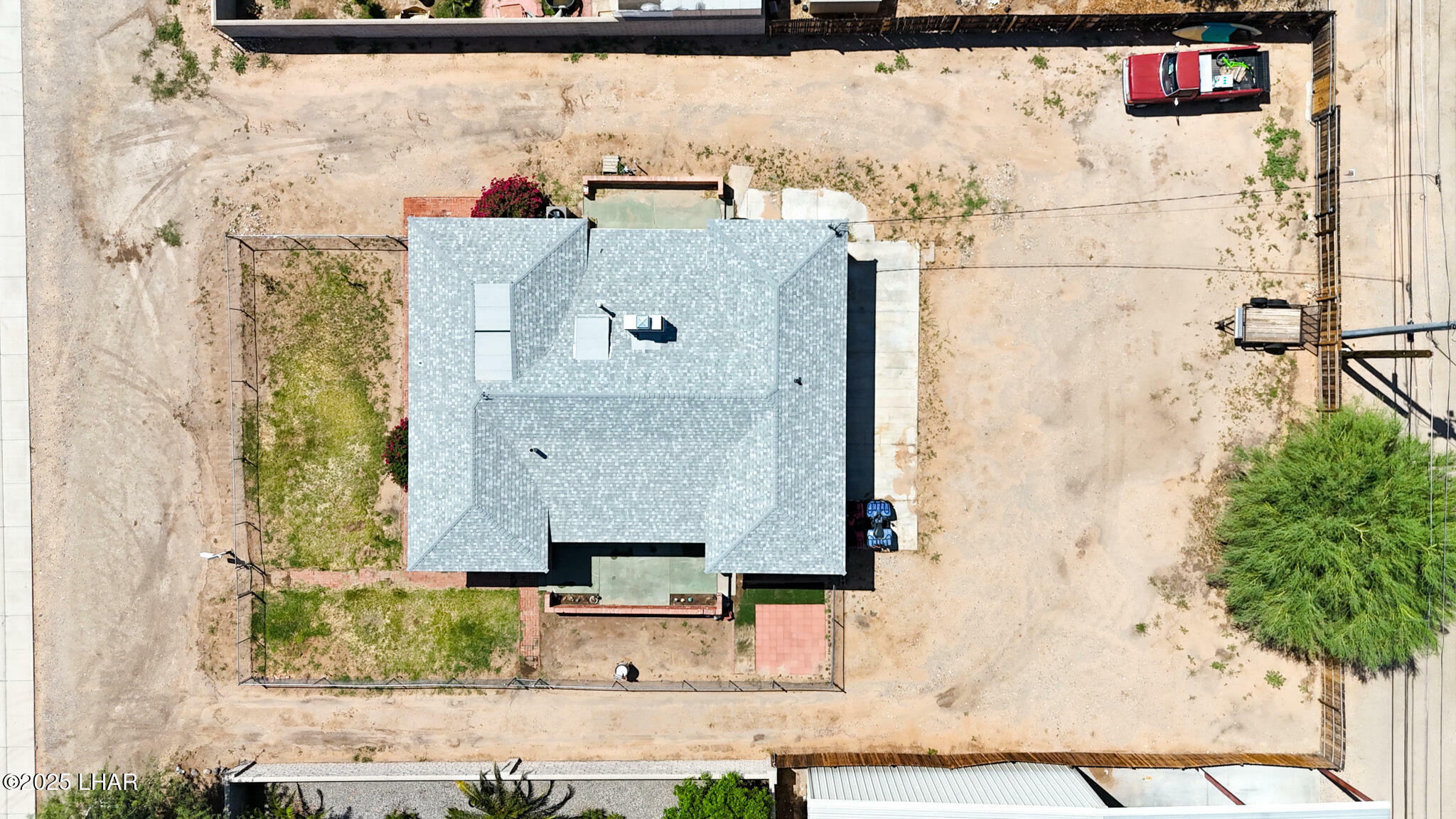 Property Photo: 1708 S Joshua Ave AZ 85344