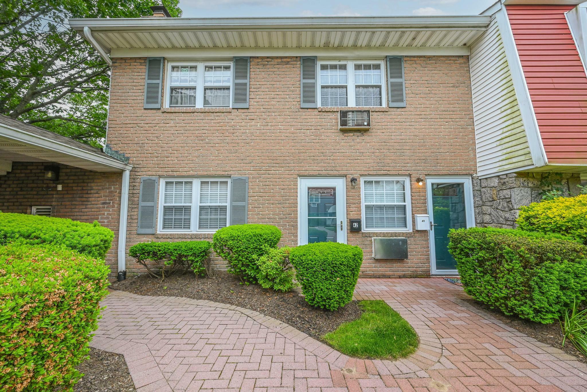 Property Photo: 42 Springwood Drive NY 11703