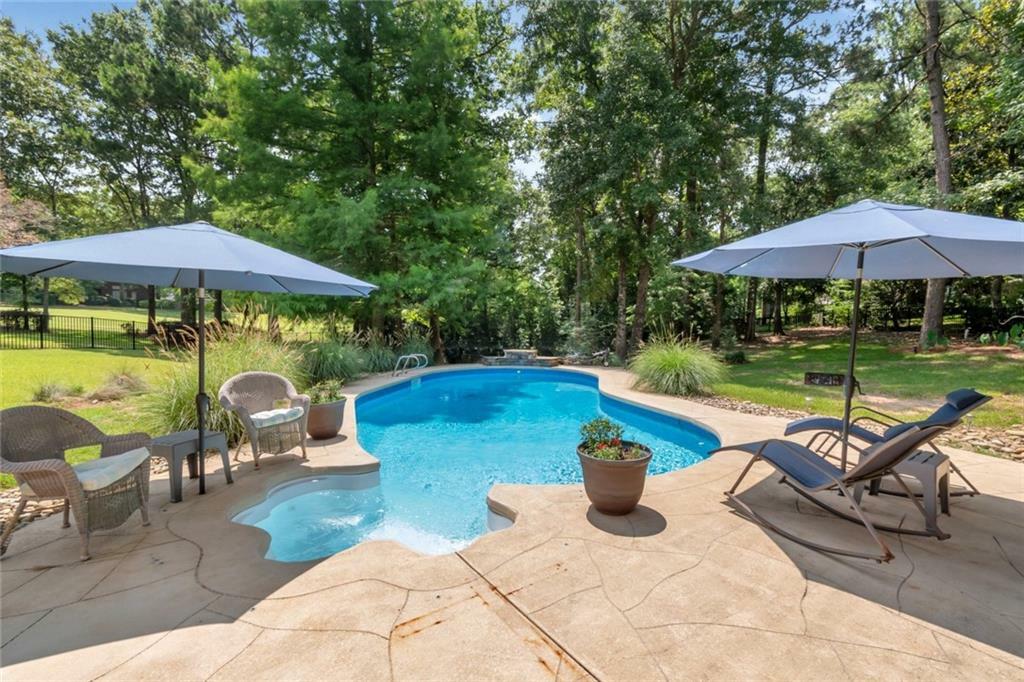 Property Photo: 9102 Magnolia Court AL 36527