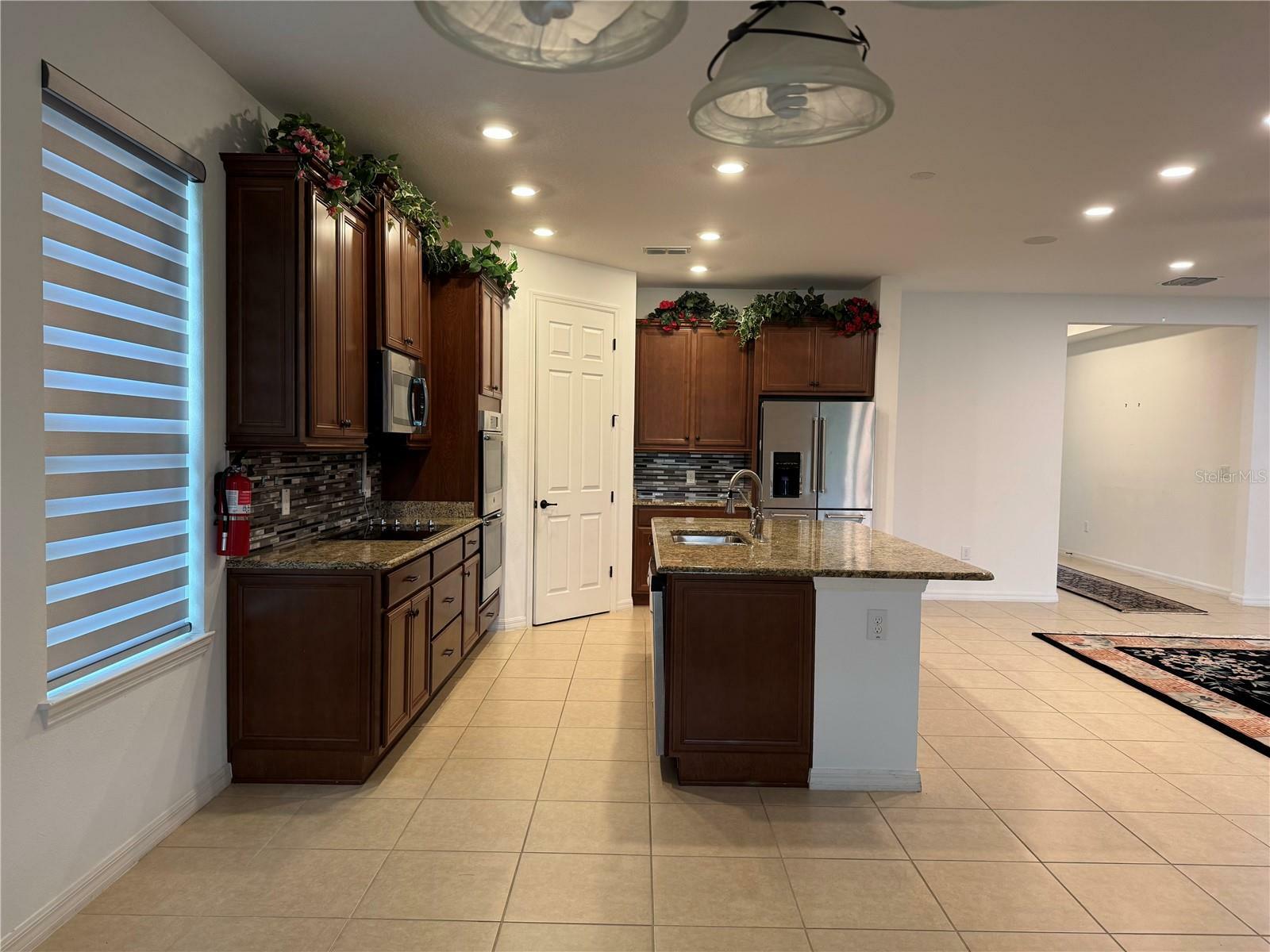 Property Photo: 803 Jasmine Creek Road FL 34759