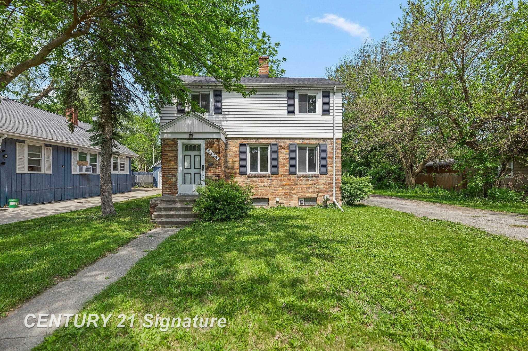 Property Photo: 3224 Court Street MI 48602