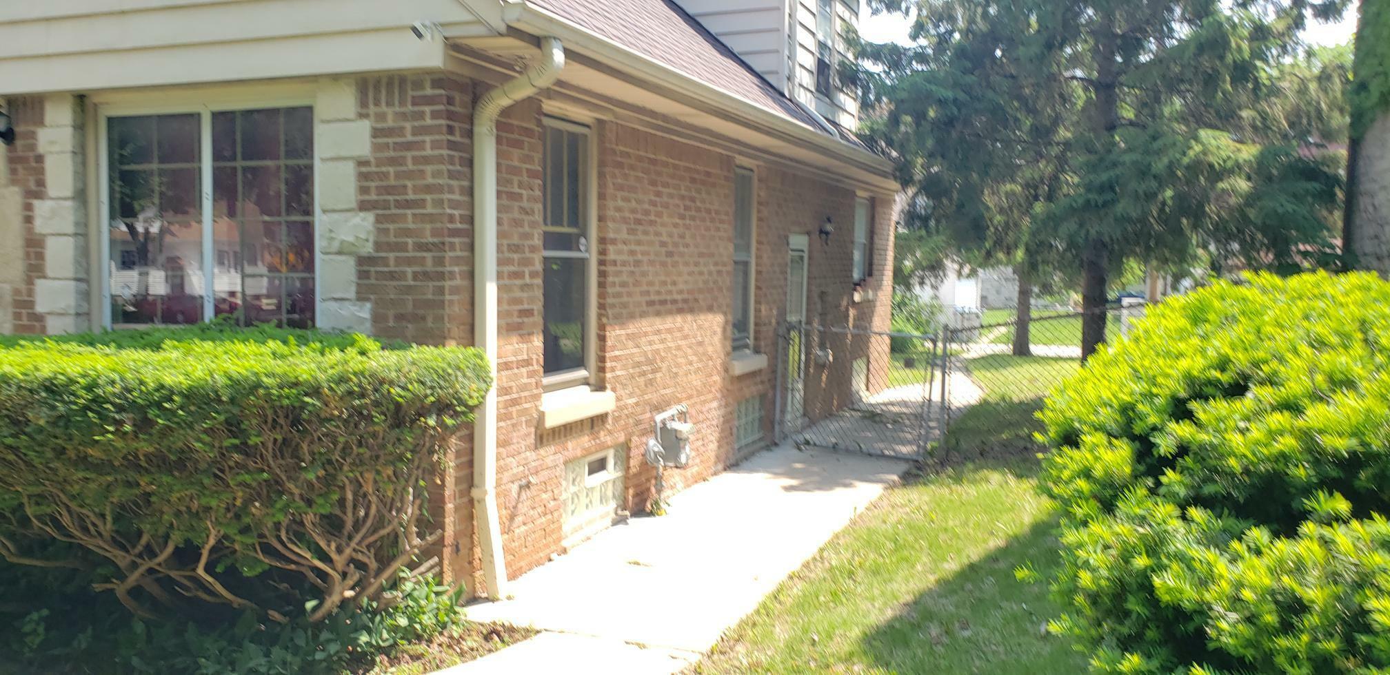 Property Photo:  3448 N 41st St  WI 53216 