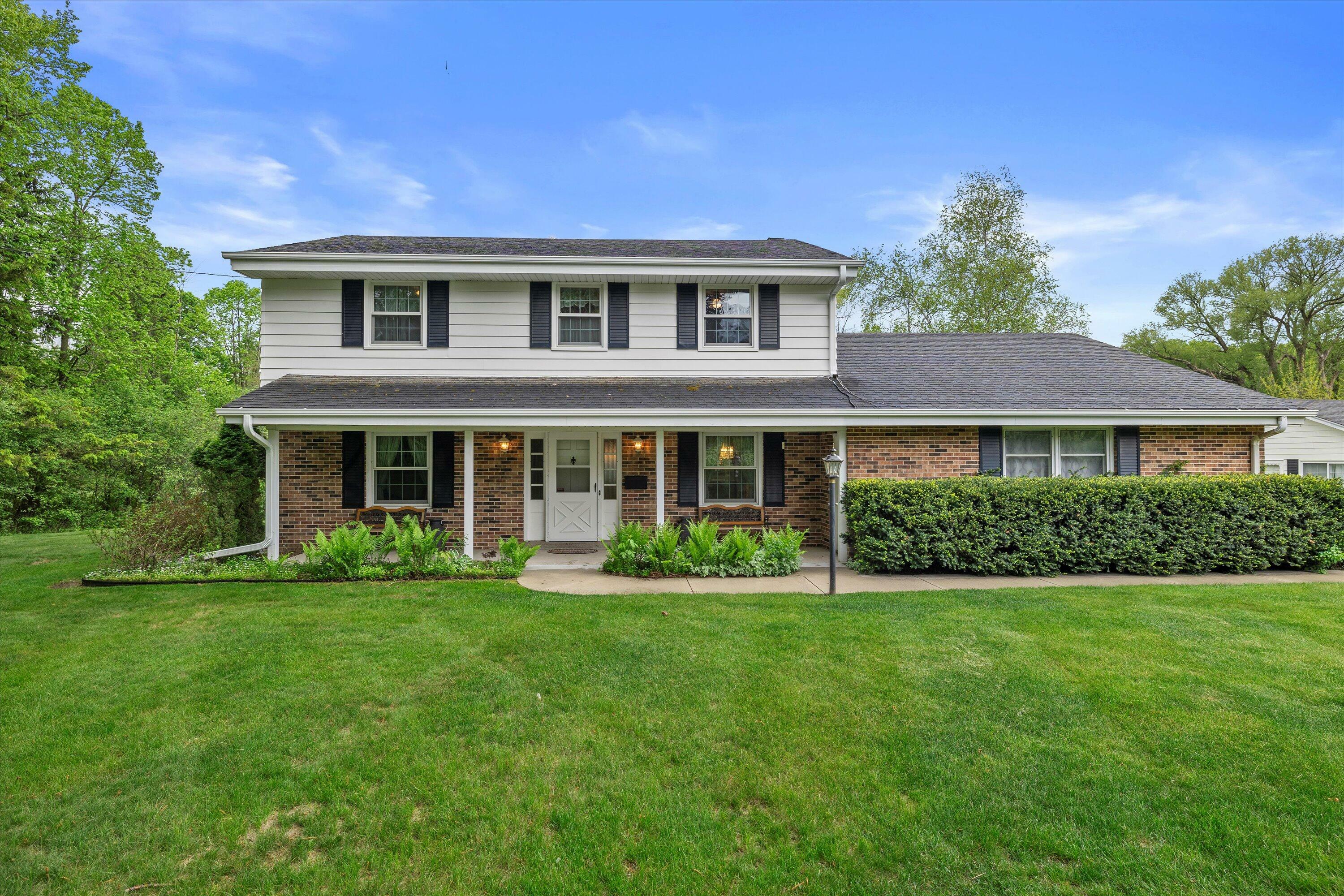 Property Photo: 10309 Sherman Rd WI 53012