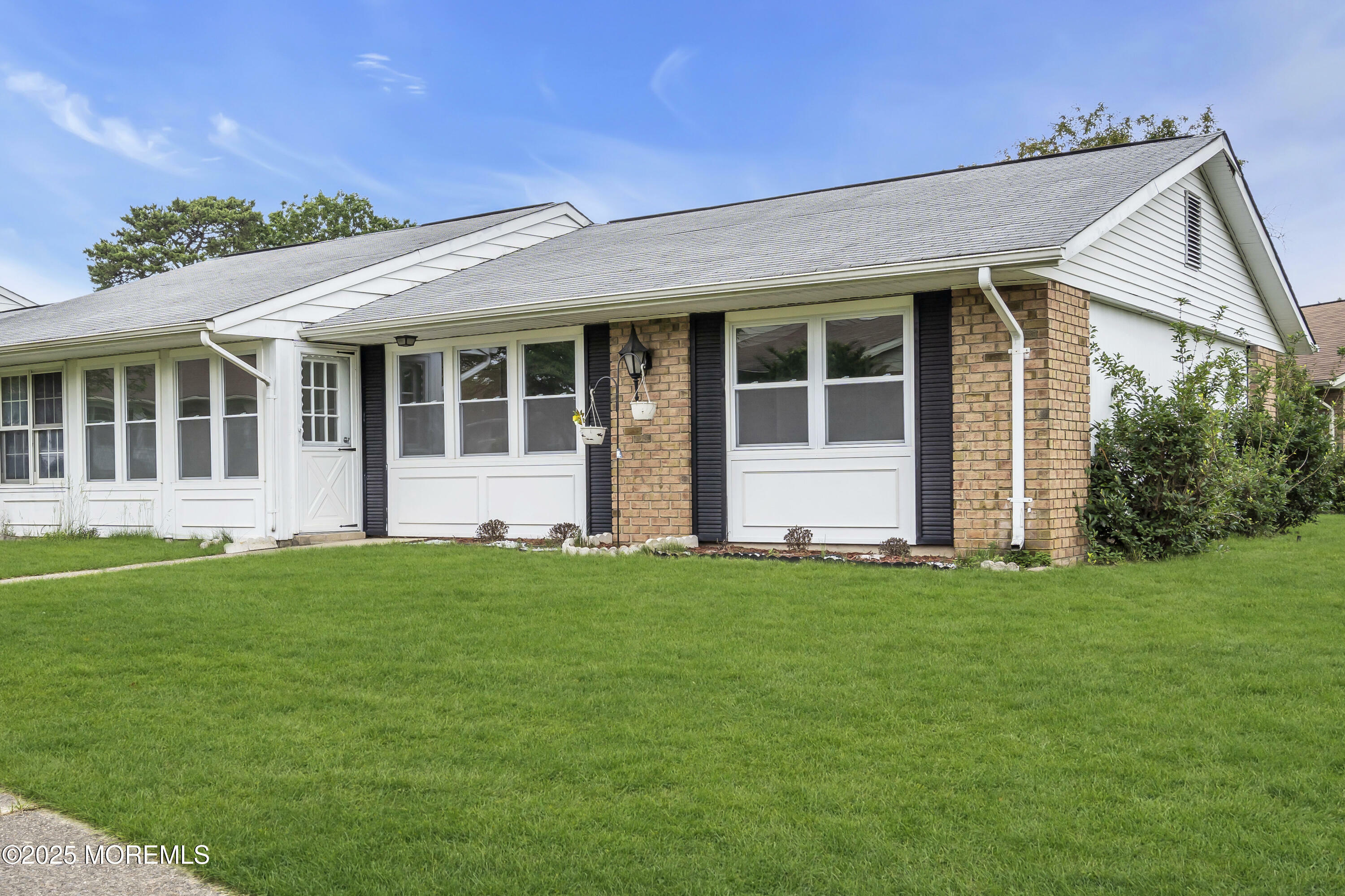Property Photo: 9 Edinburgh Lane D NJ 08759