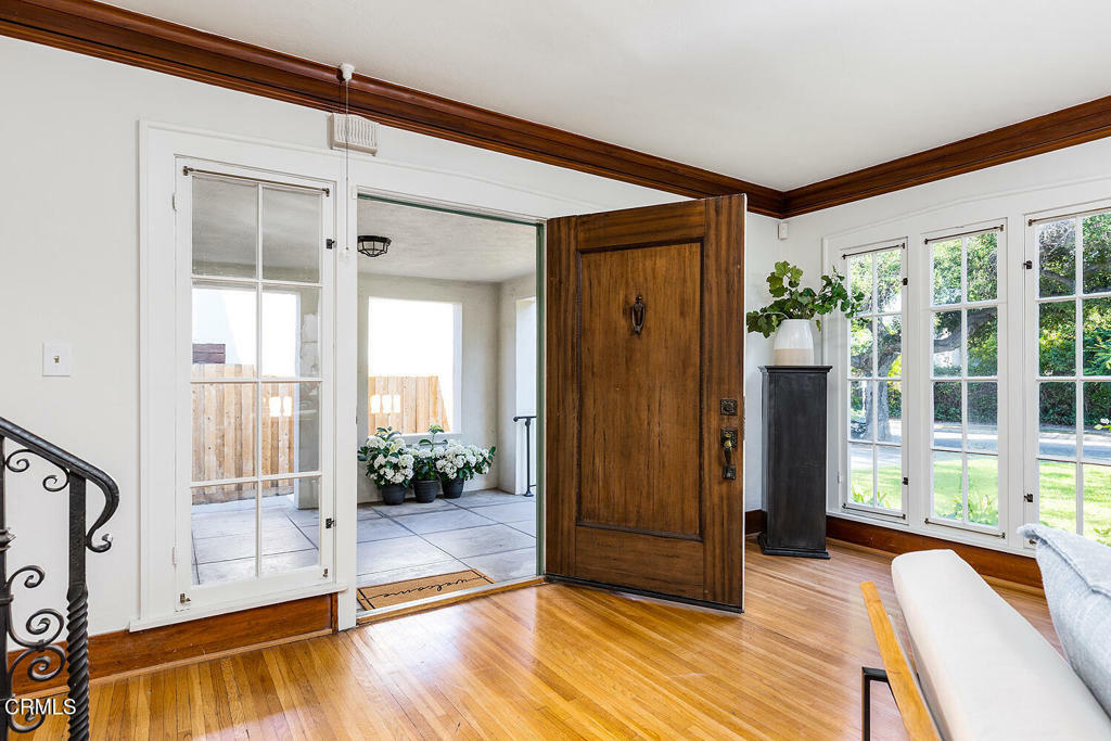 Property Photo: 1724 Oak Street CA 91030