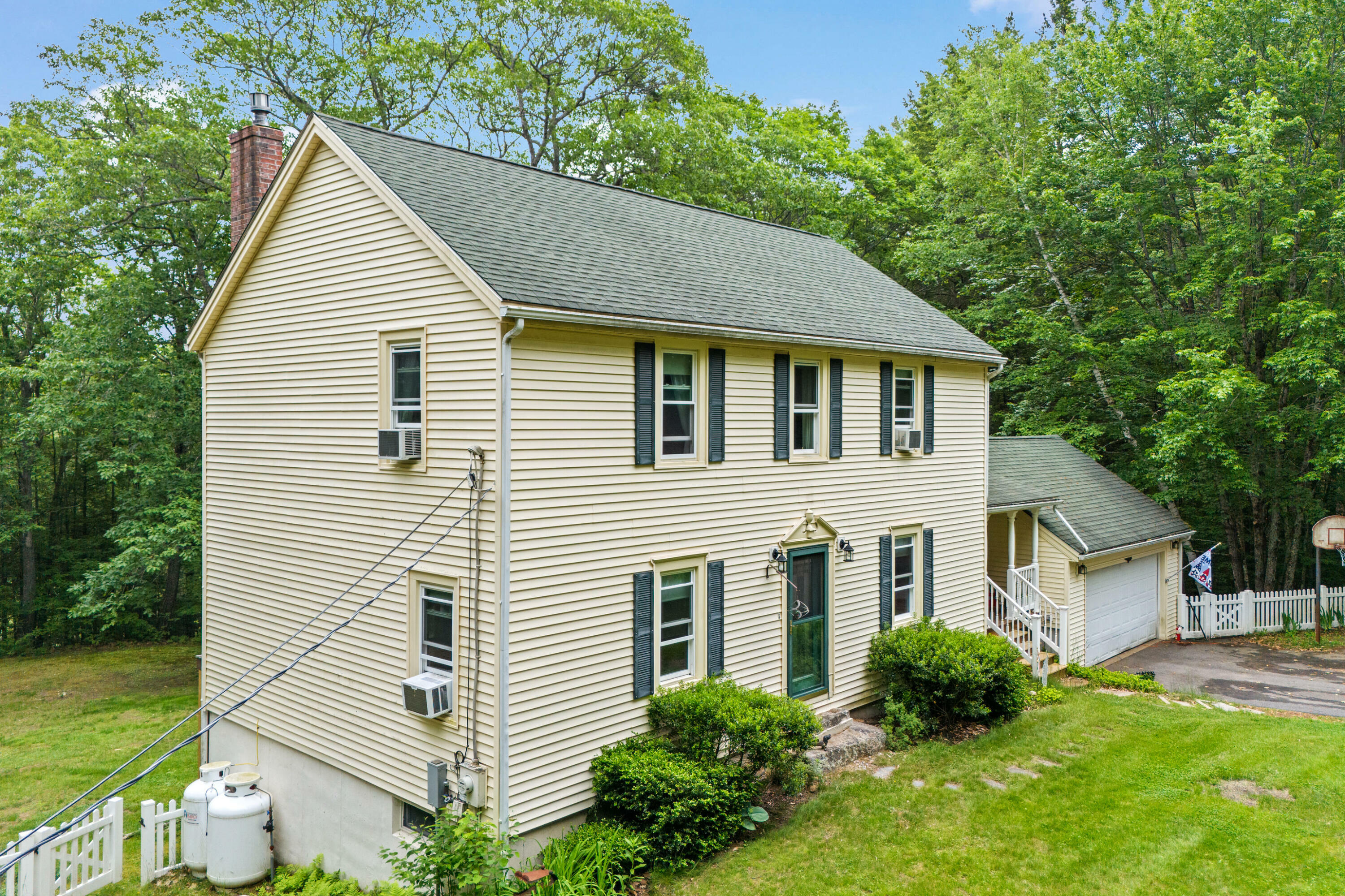 Property Photo: 48 East Pasture Road ME 03901