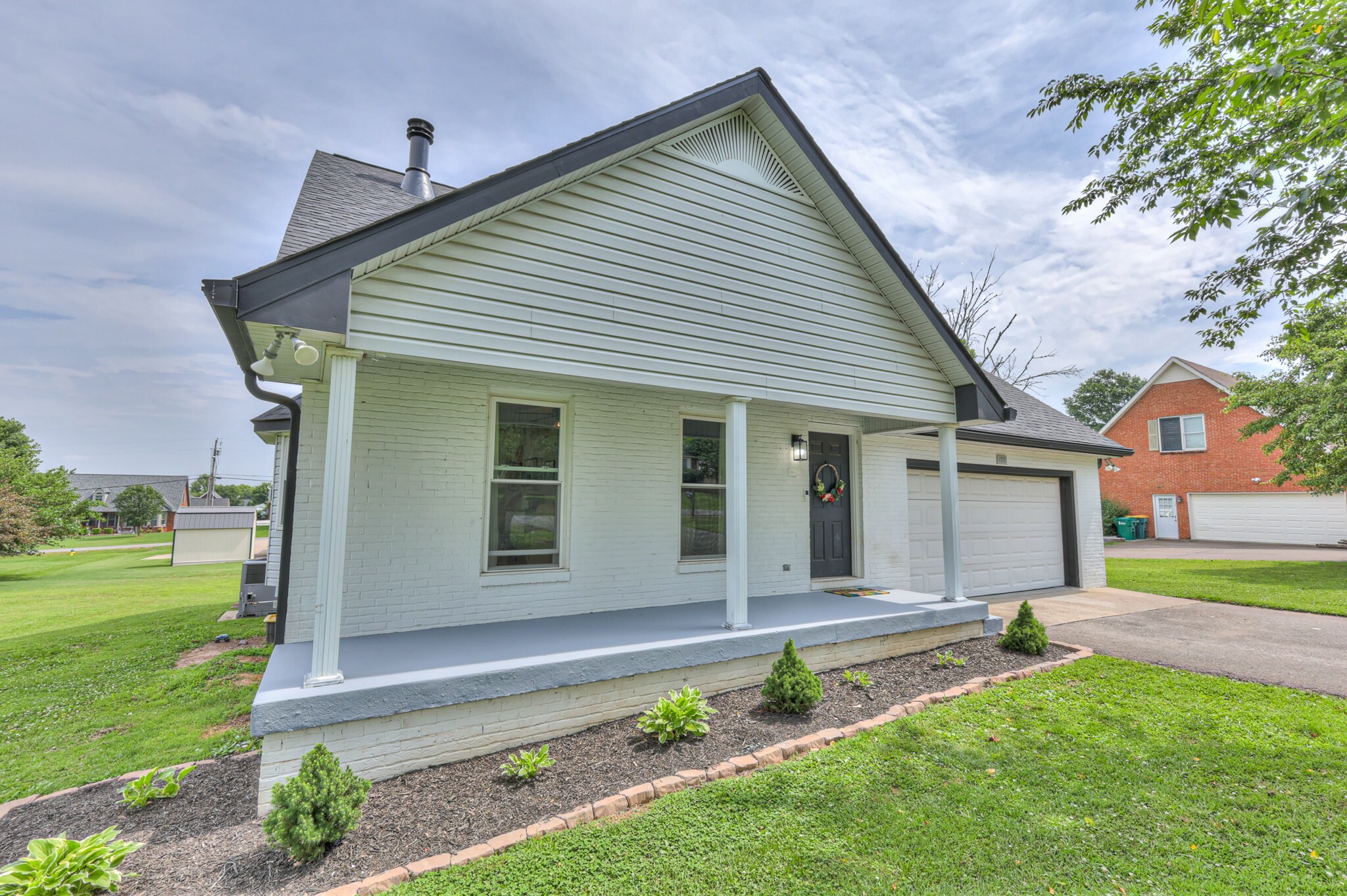 Property Photo: 1713 Hollow Oak Dr TN 37087