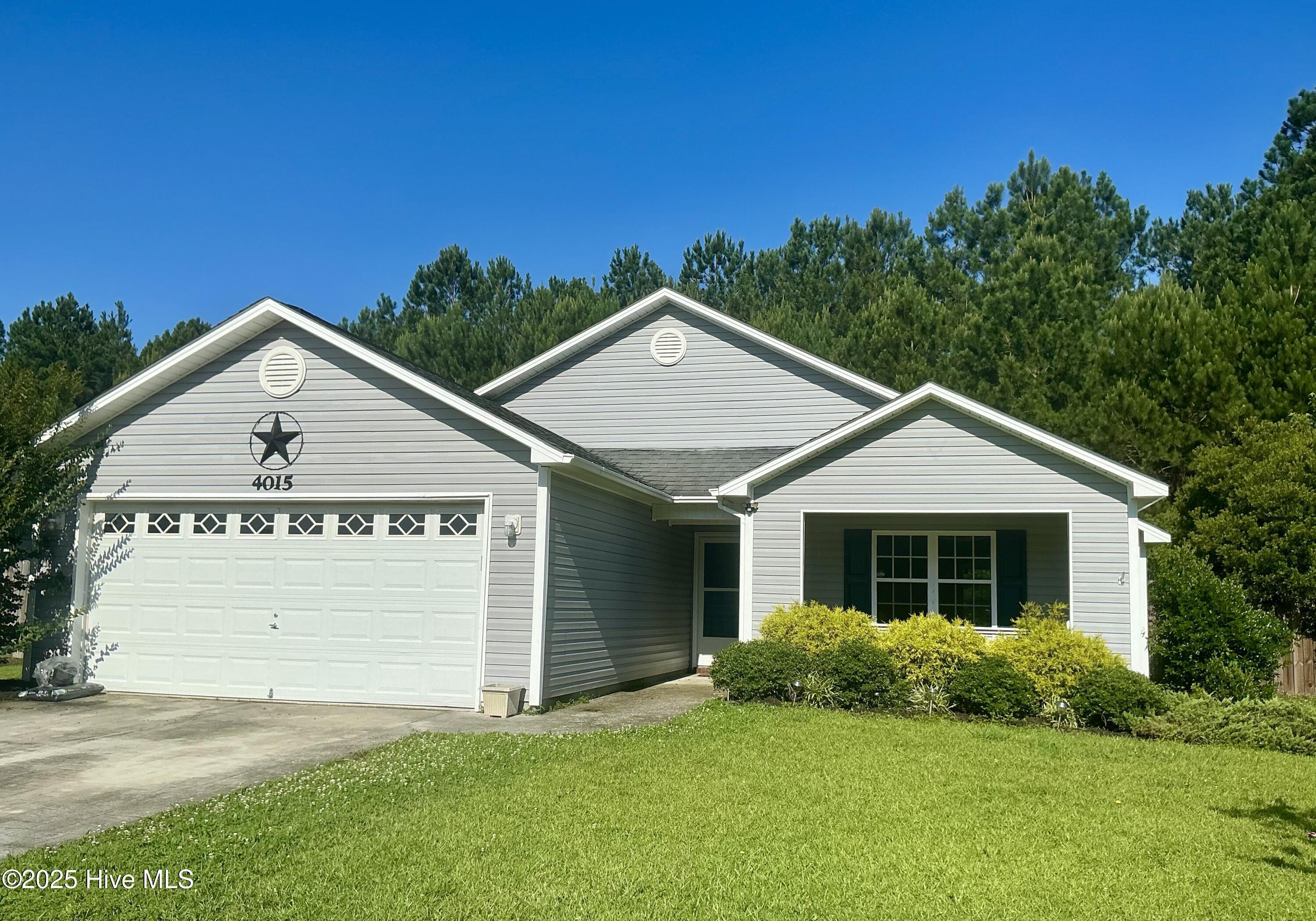 4015 W T Whitehead Drive  Jacksonville NC 28546 photo