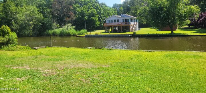 Property Photo: 172 Sunset Circle NC 27944