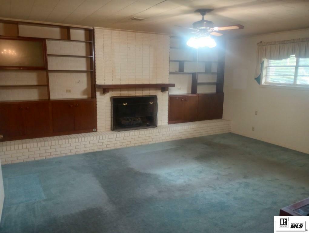 Property Photo: 221 Ridgecrest Avenue LA 71220